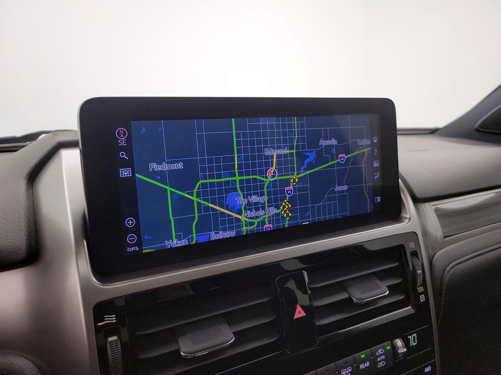 Thumbnail: 2022 Lexus GX - 14