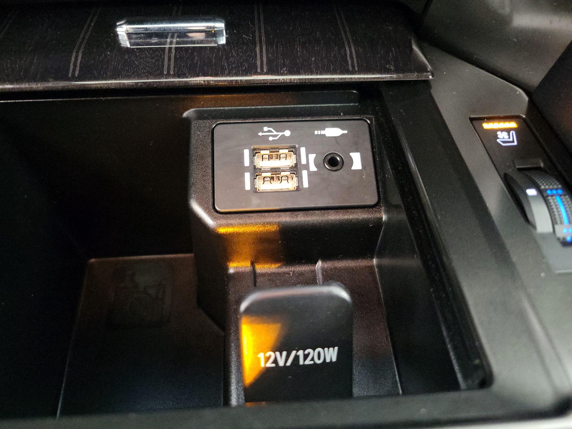 Thumbnail: 2022 Lexus GX - 19