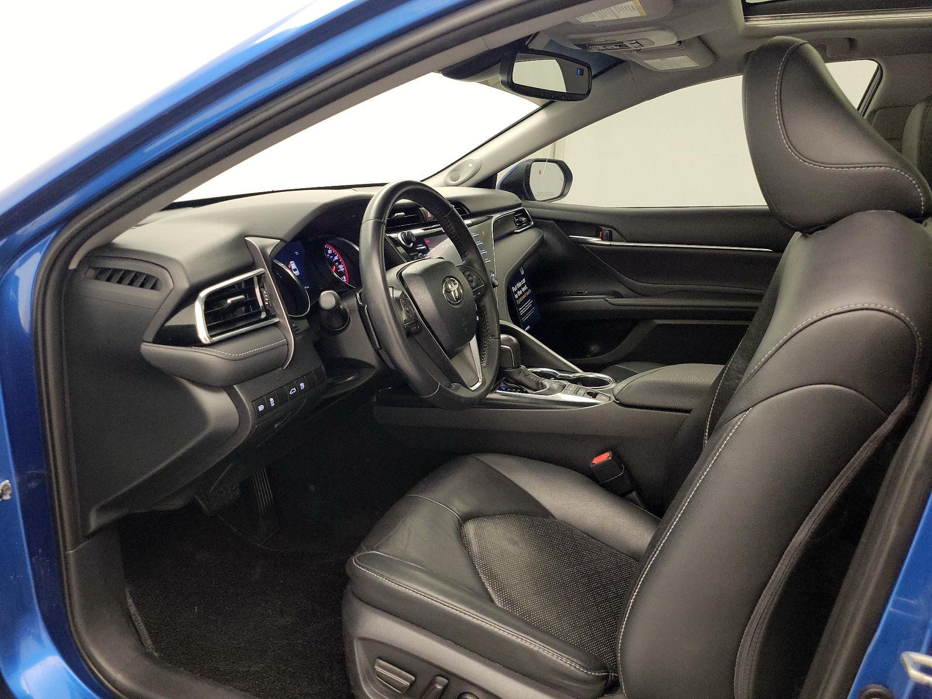 Thumbnail: 2018 Toyota Camry - 11