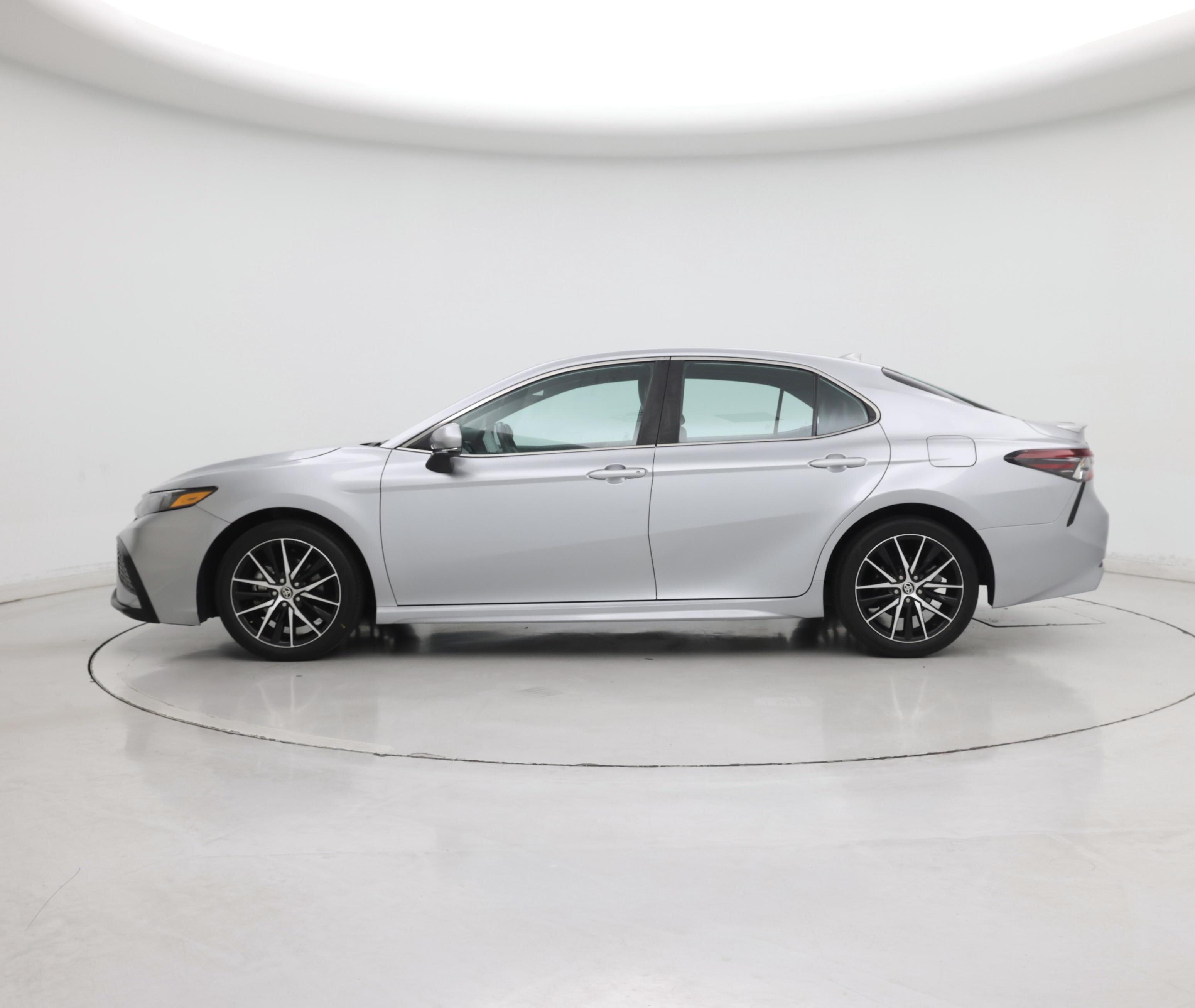 Thumbnail: 2024 Toyota Camry - 3