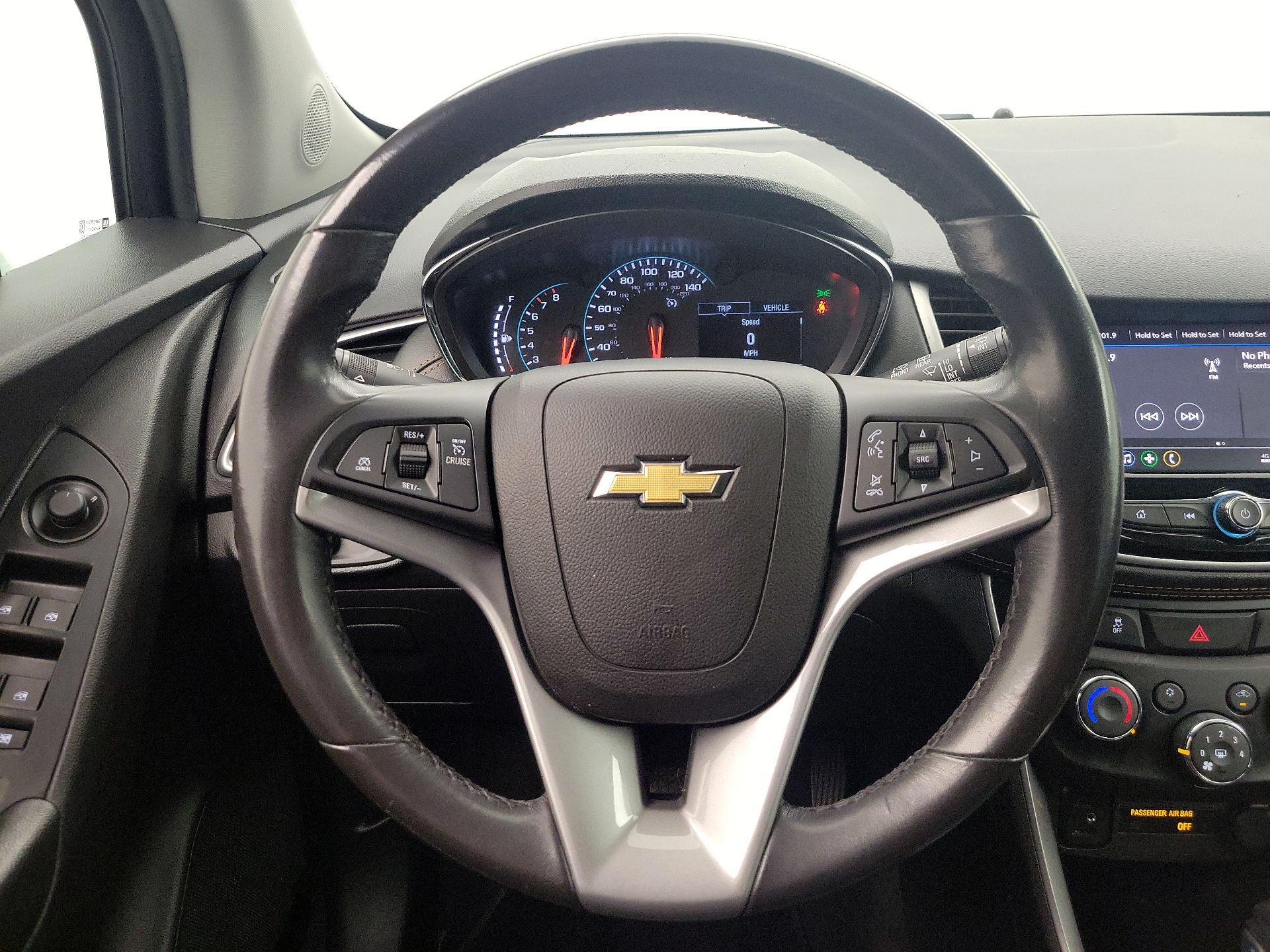 Thumbnail: 2021 Chevrolet Trax - 10