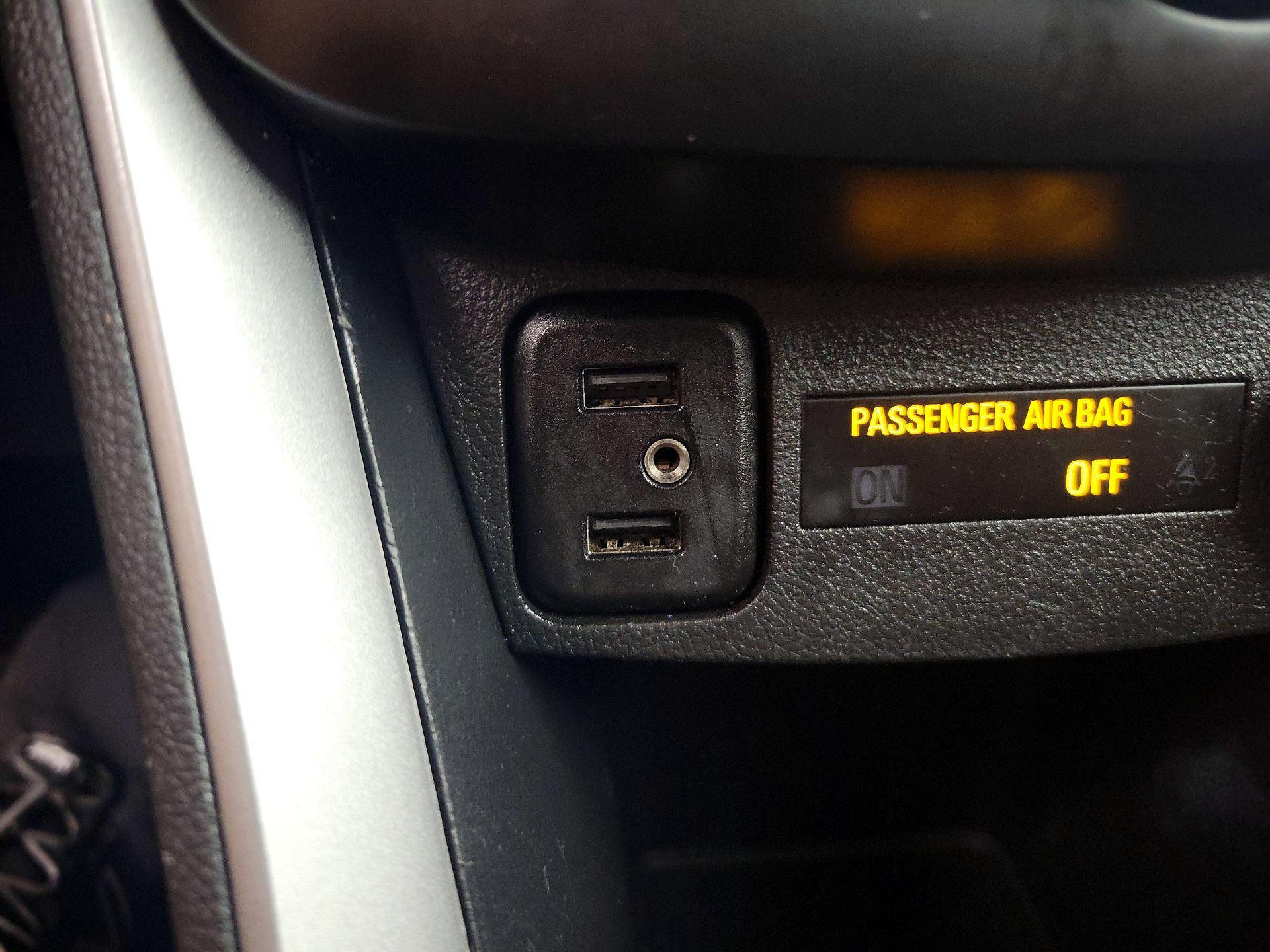 Thumbnail: 2021 Chevrolet Trax - 18