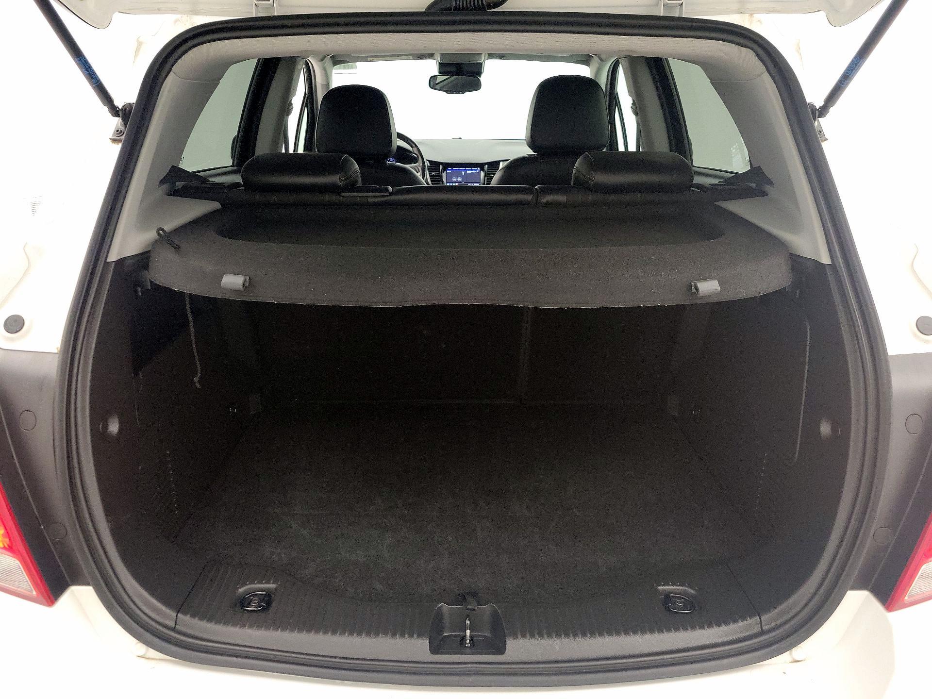 Thumbnail: 2021 Chevrolet Trax - 20