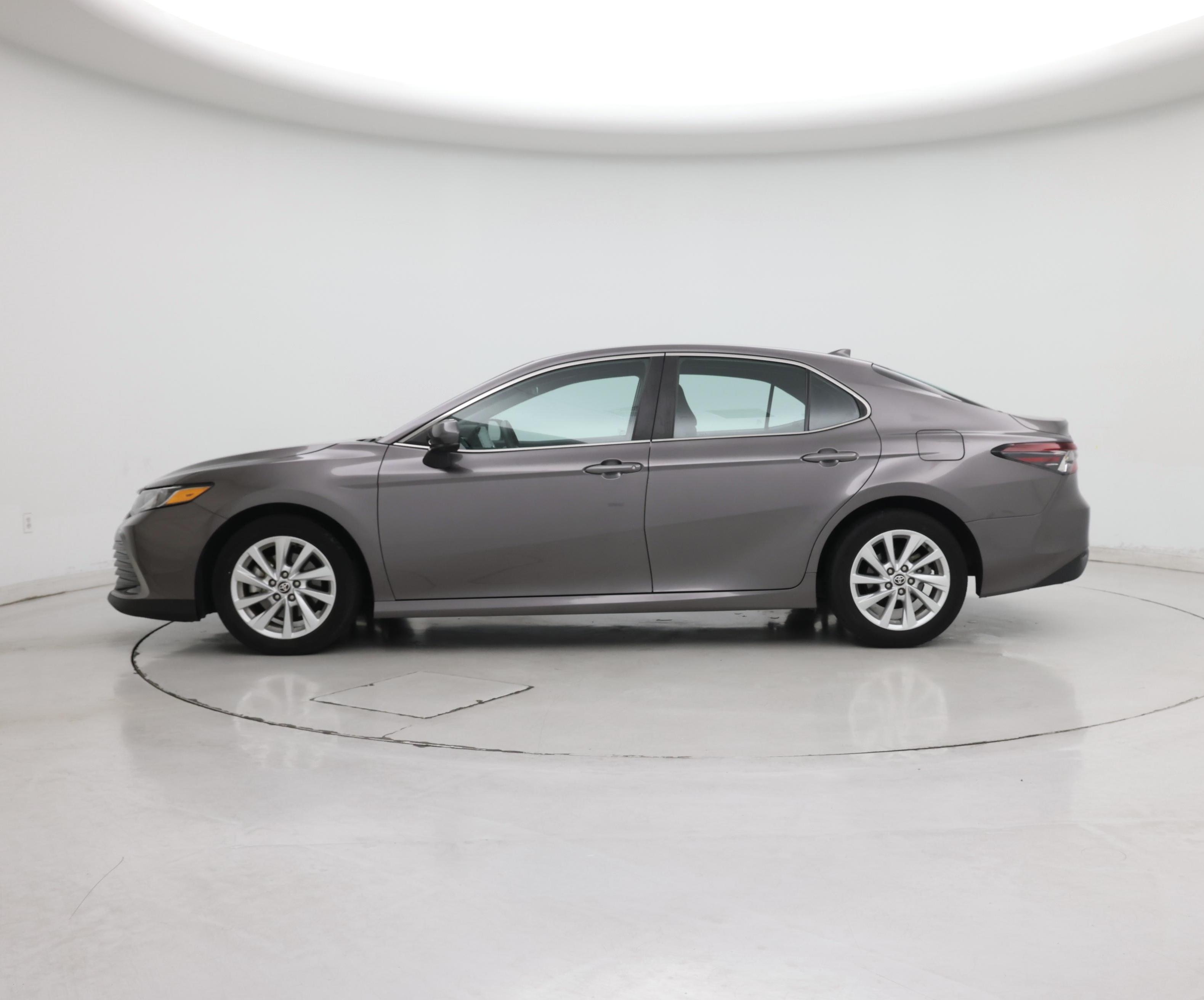 Thumbnail: 2024 Toyota Camry - 3