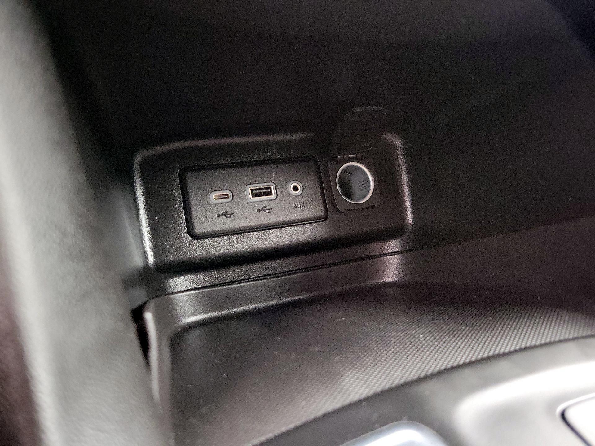 Thumbnail: 2023 Chevrolet Equinox - 18