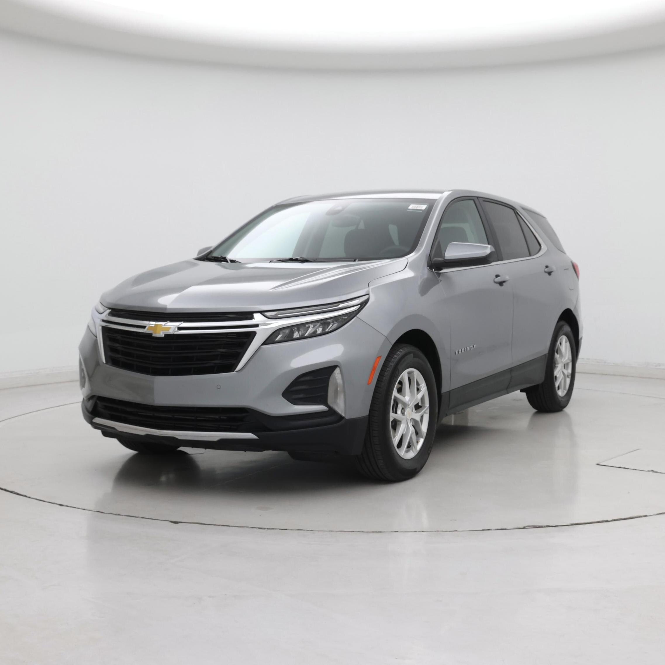 Thumbnail: 2023 Chevrolet Equinox - 4