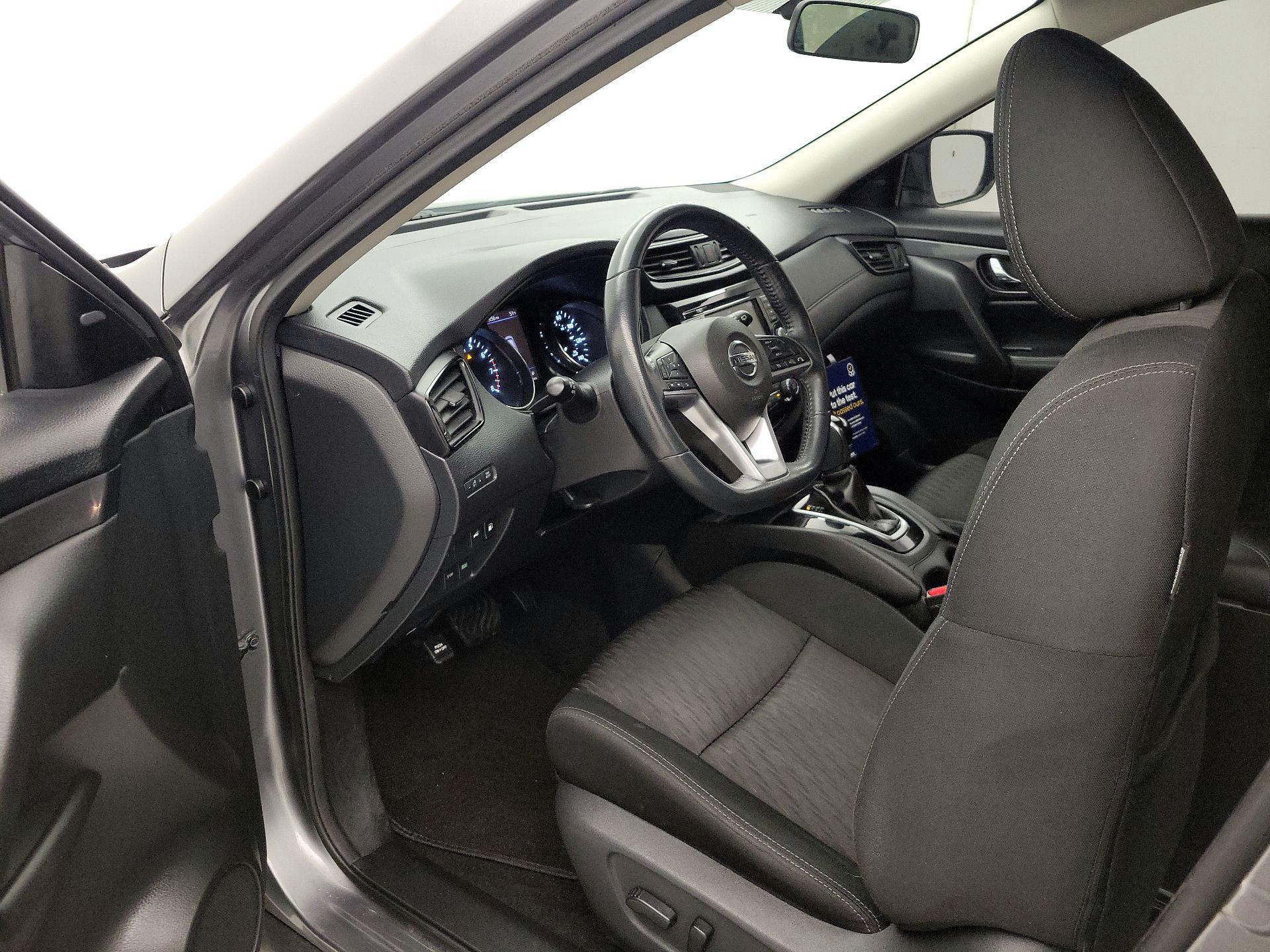 Thumbnail: 2018 Nissan Rogue - 11