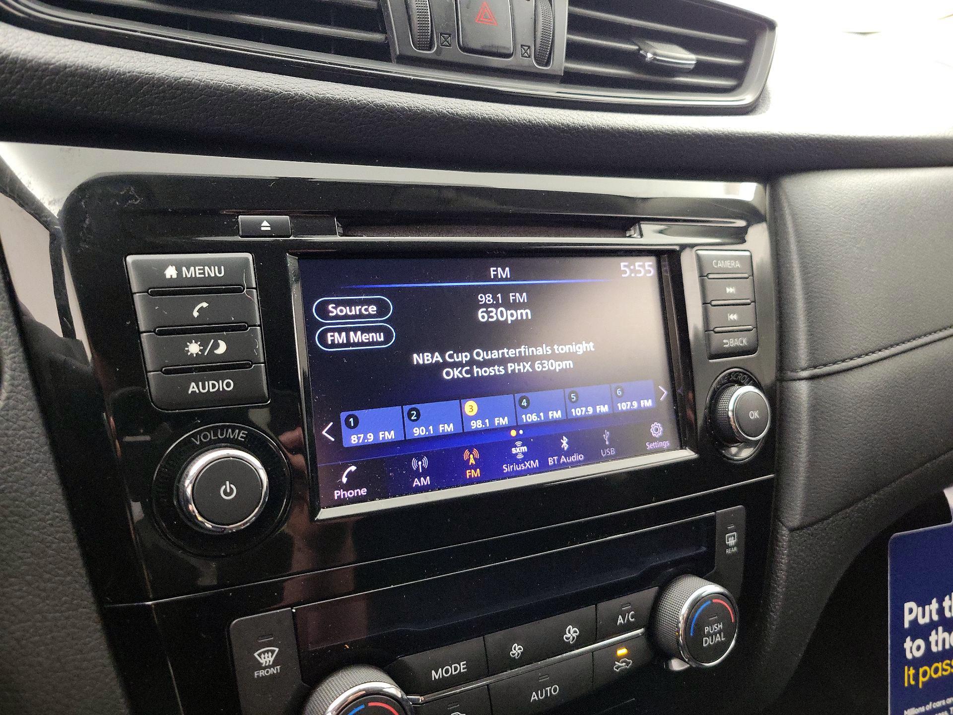 Thumbnail: 2018 Nissan Rogue - 15