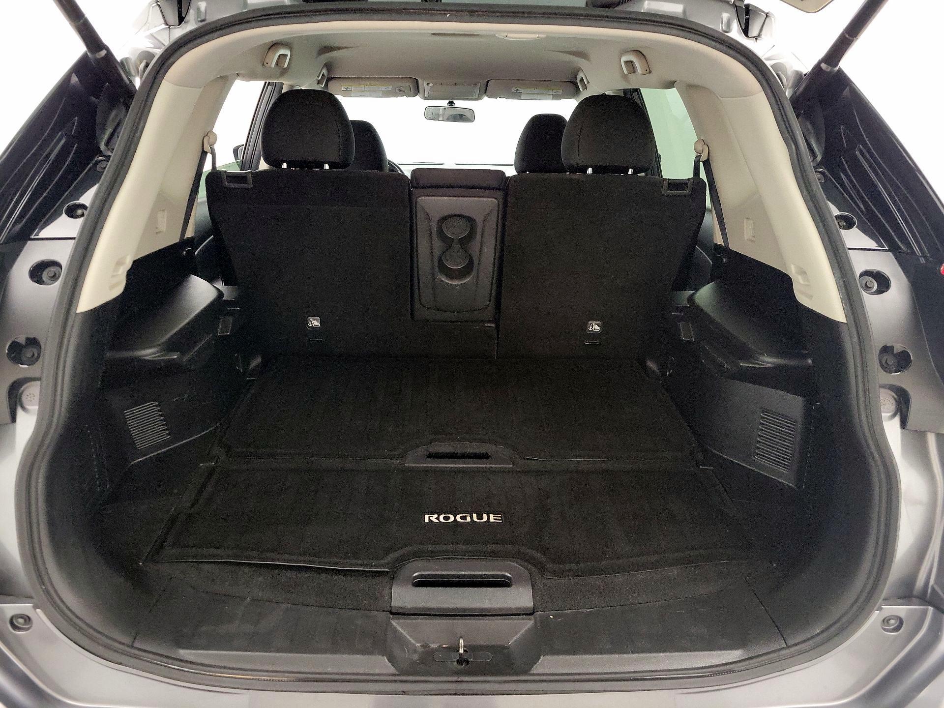 Thumbnail: 2018 Nissan Rogue - 20