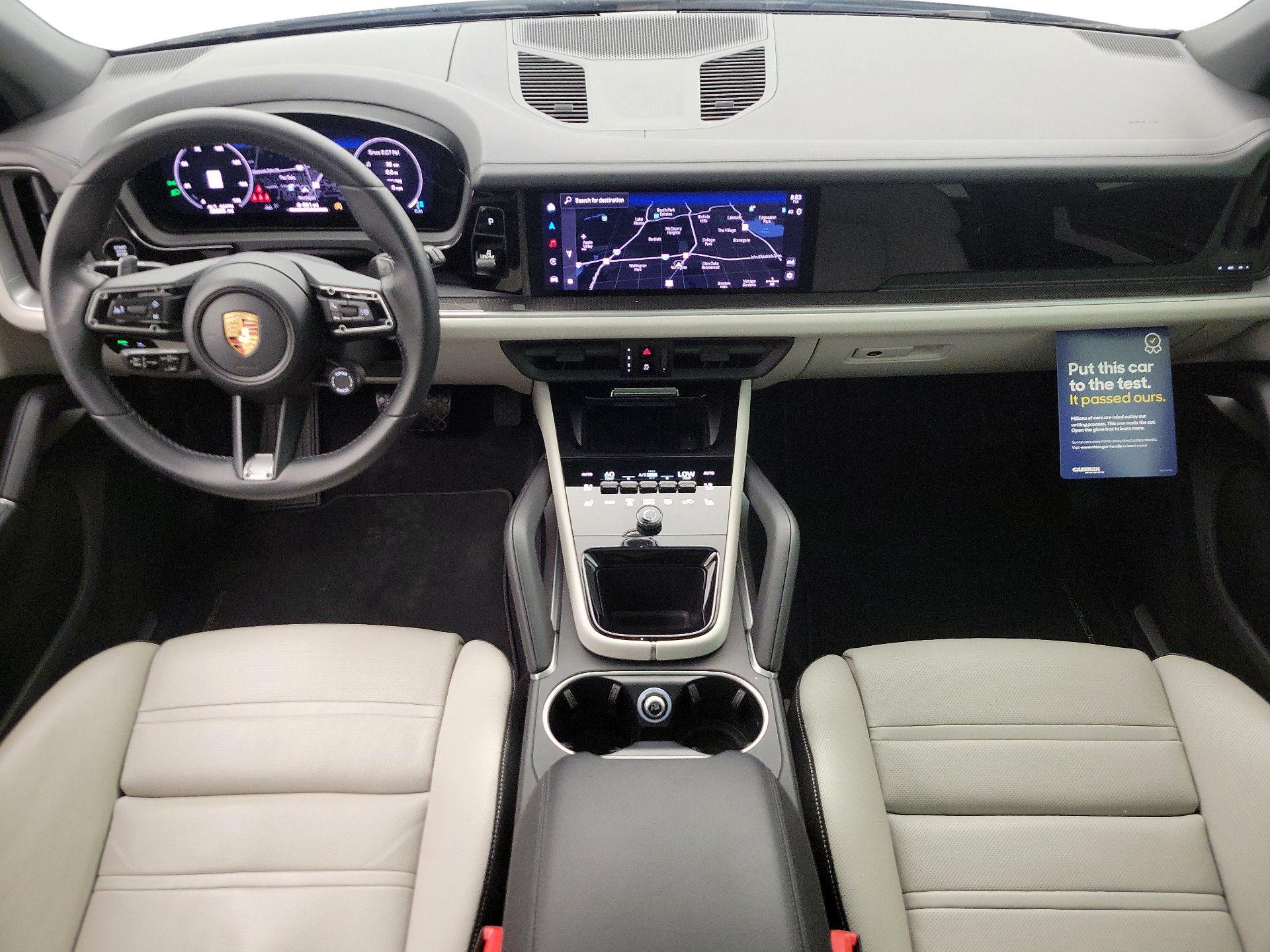 Thumbnail: 2024 Porsche Cayenne - 9