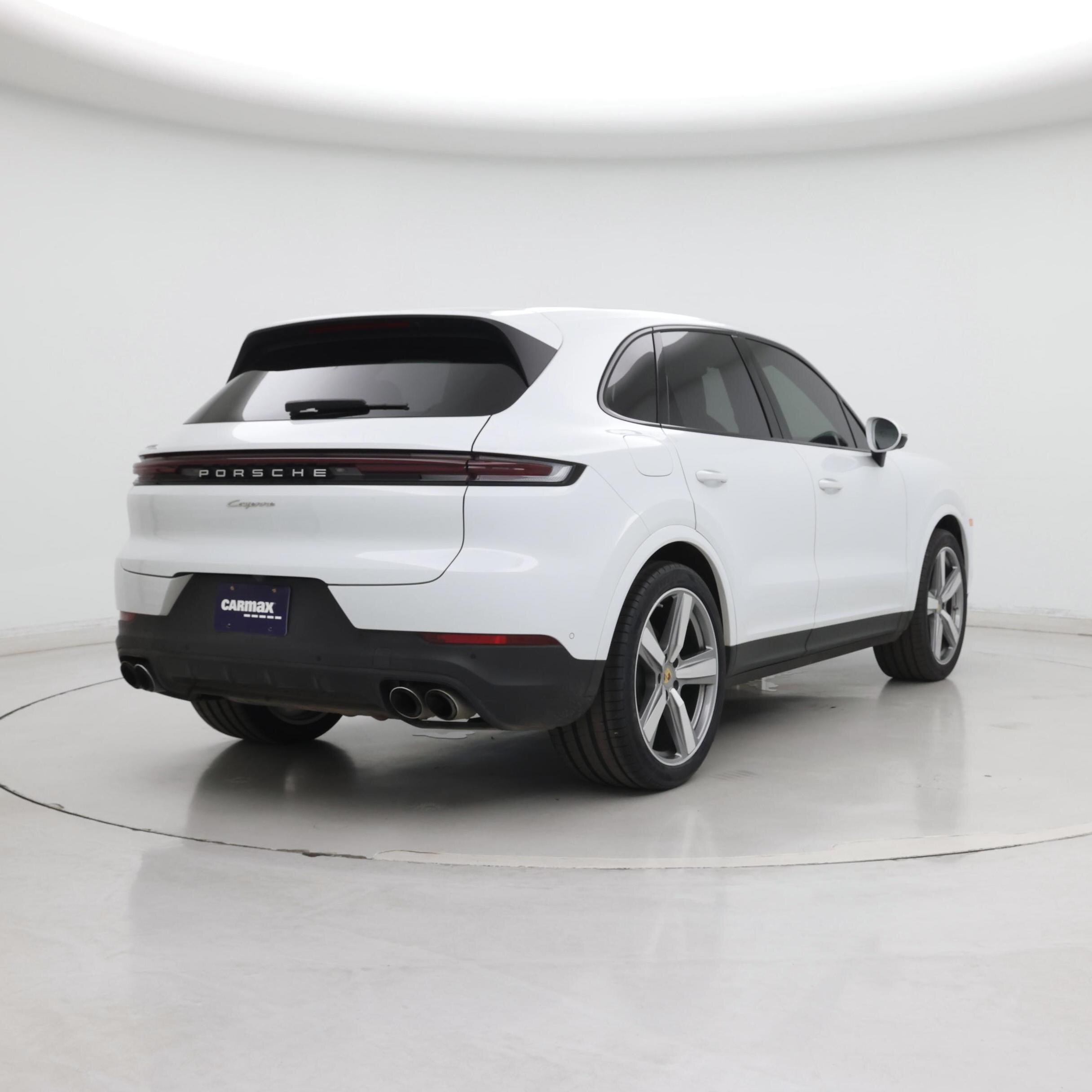 Thumbnail: 2024 Porsche Cayenne - 8