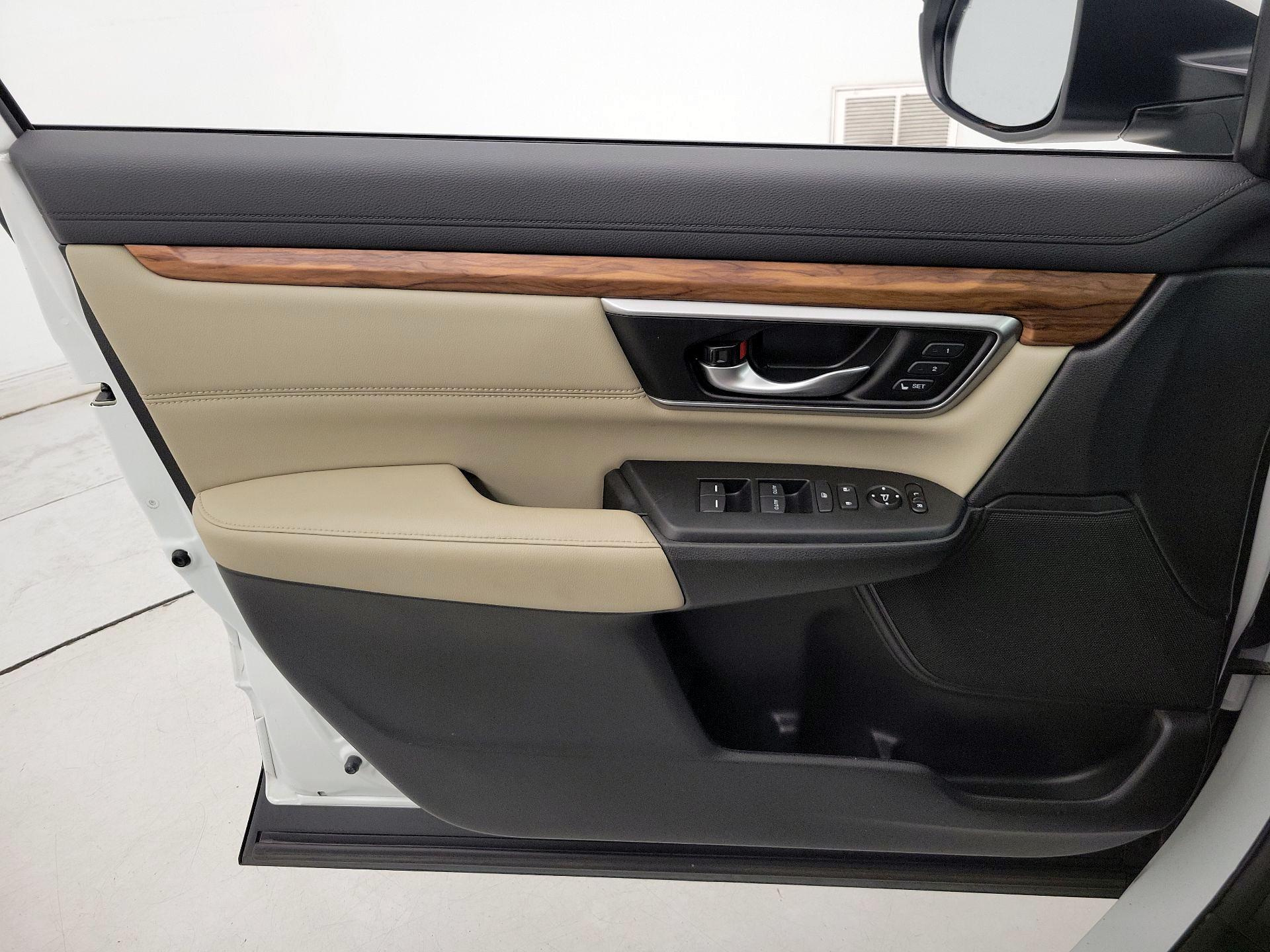 Thumbnail: 2019 Honda CR-V - 12