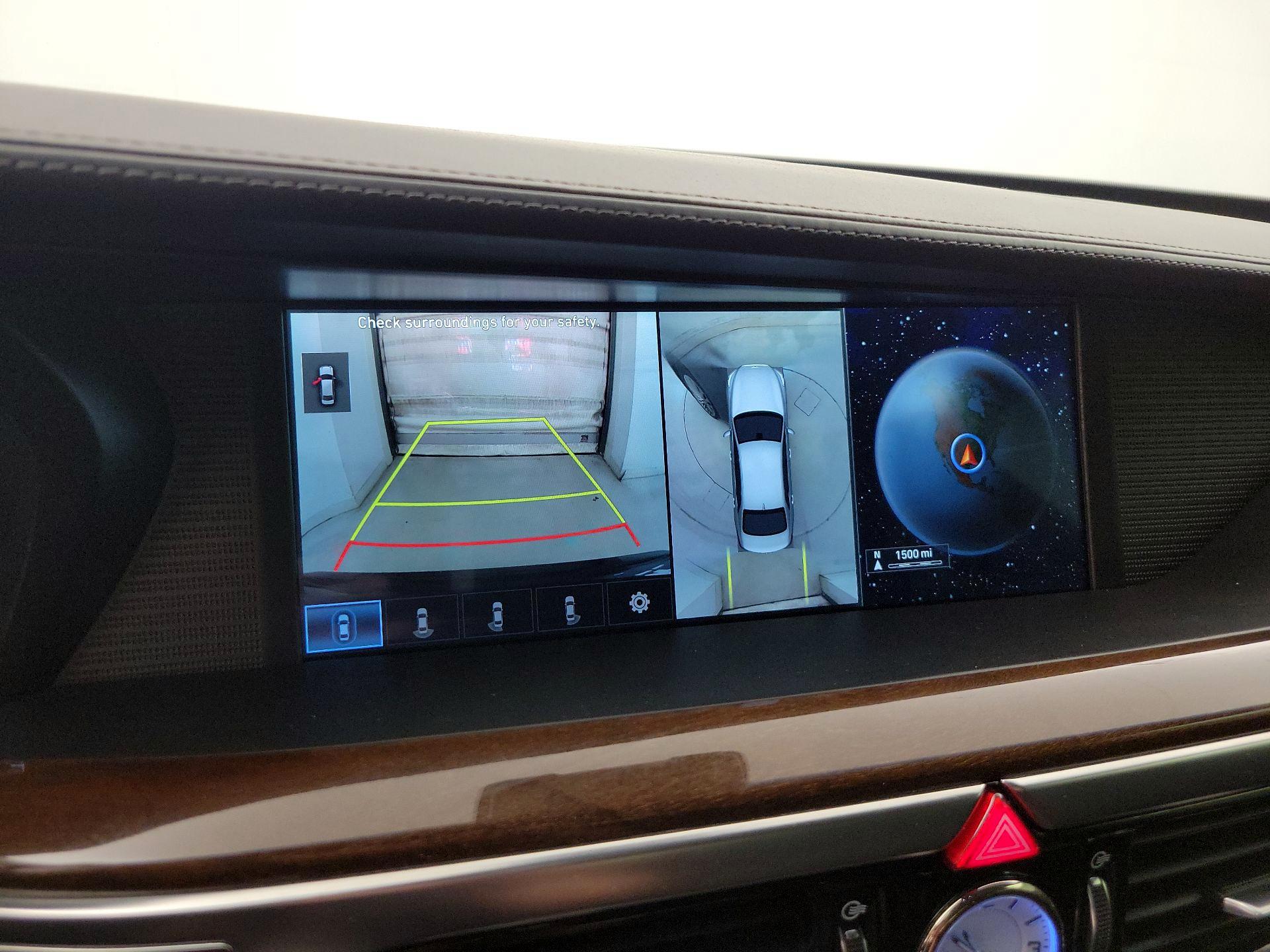 Thumbnail: 2017 Genesis G90 - 15