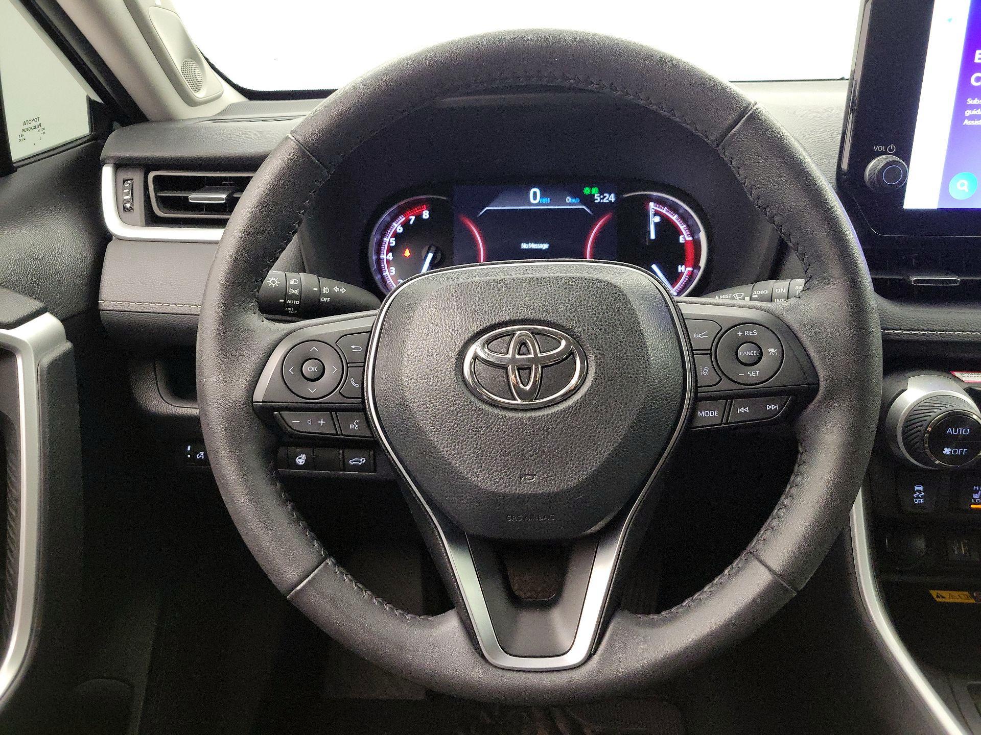 Thumbnail: 2024 Toyota RAV4 - 10