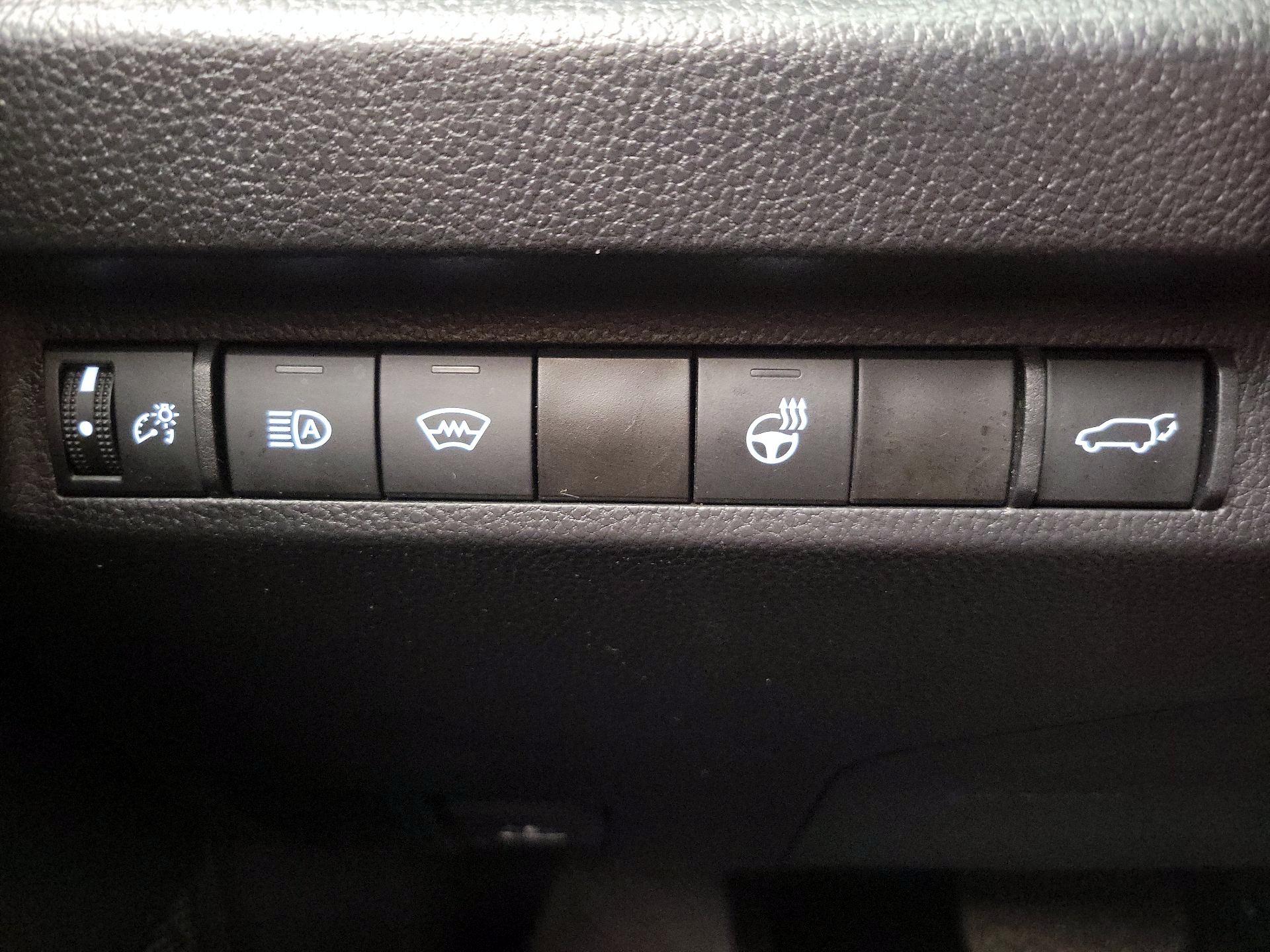 Thumbnail: 2024 Toyota RAV4 - 13