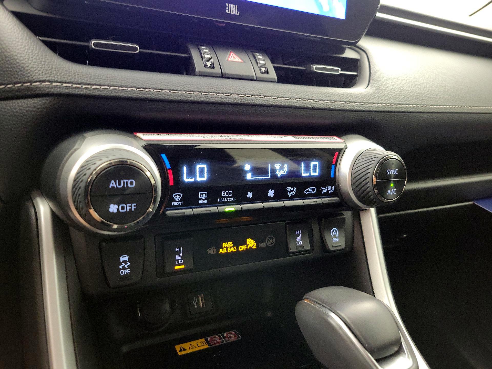 Thumbnail: 2024 Toyota RAV4 - 16