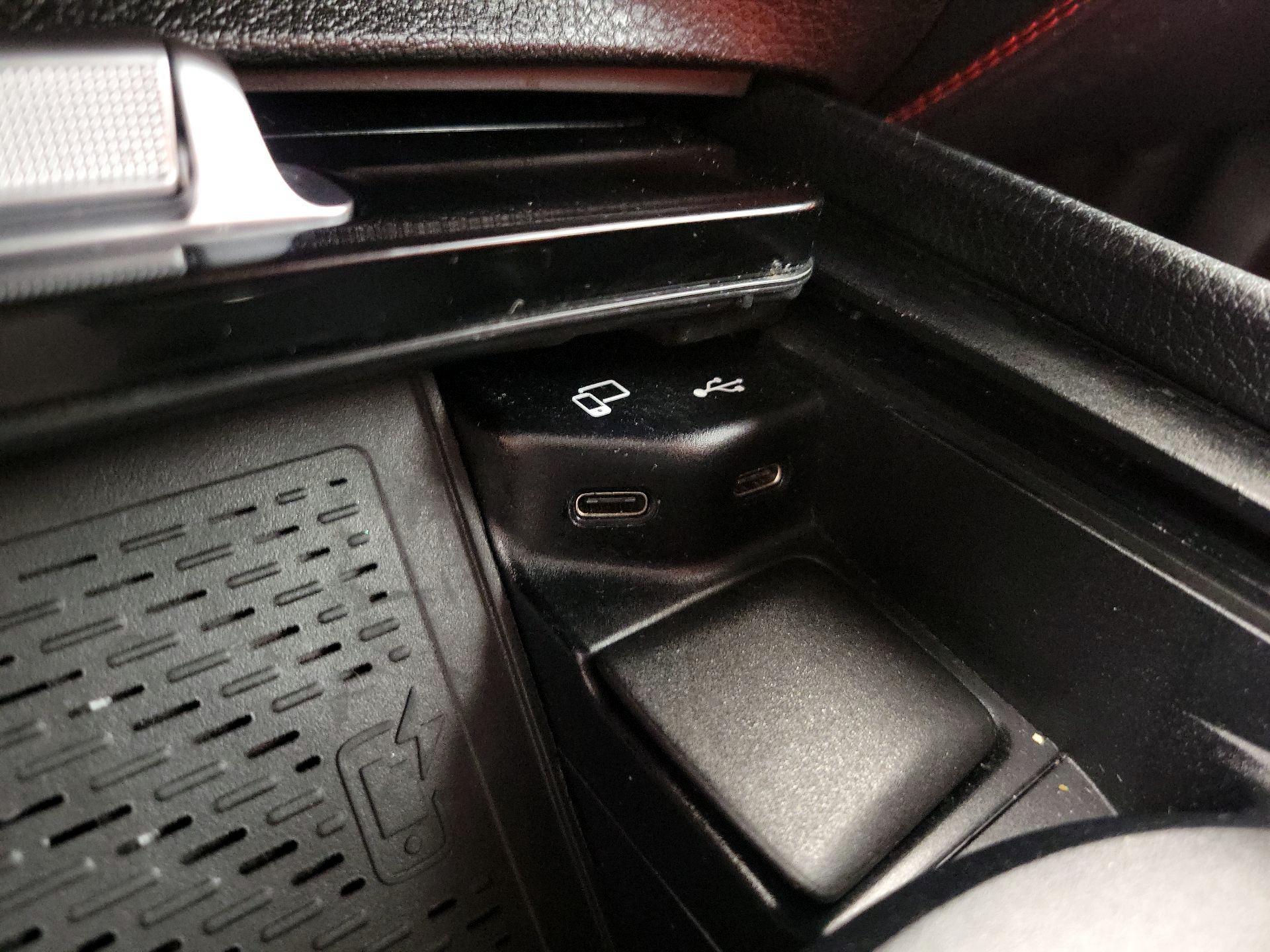 Thumbnail: 2021 Mercedes-Benz GLE - 19