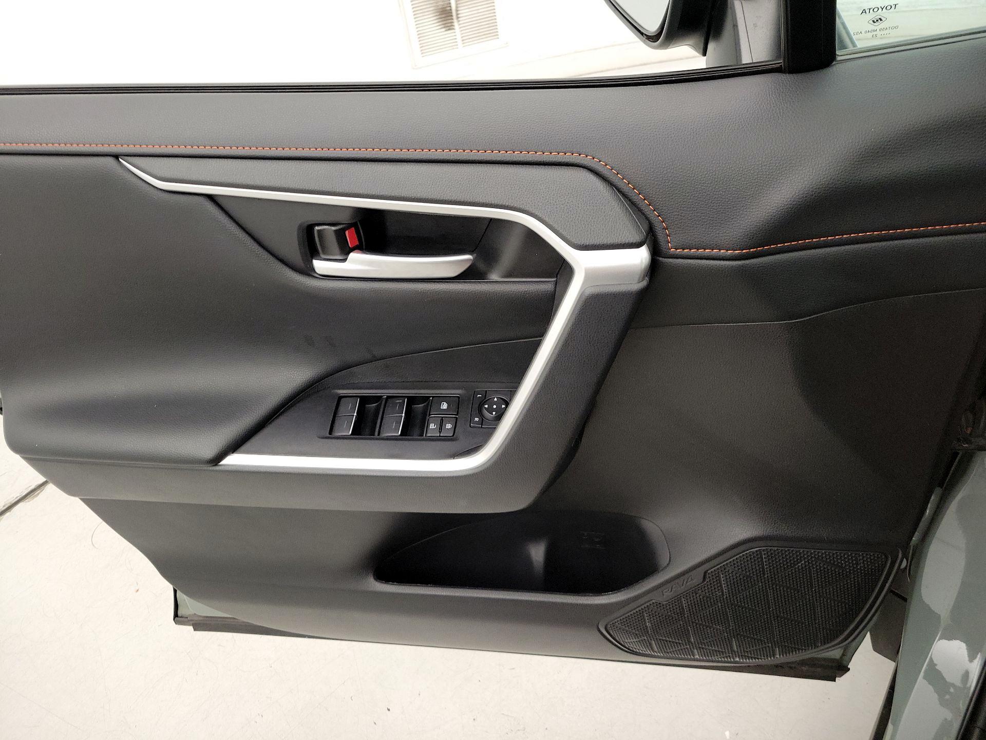 Thumbnail: 2023 Toyota RAV4 - 12