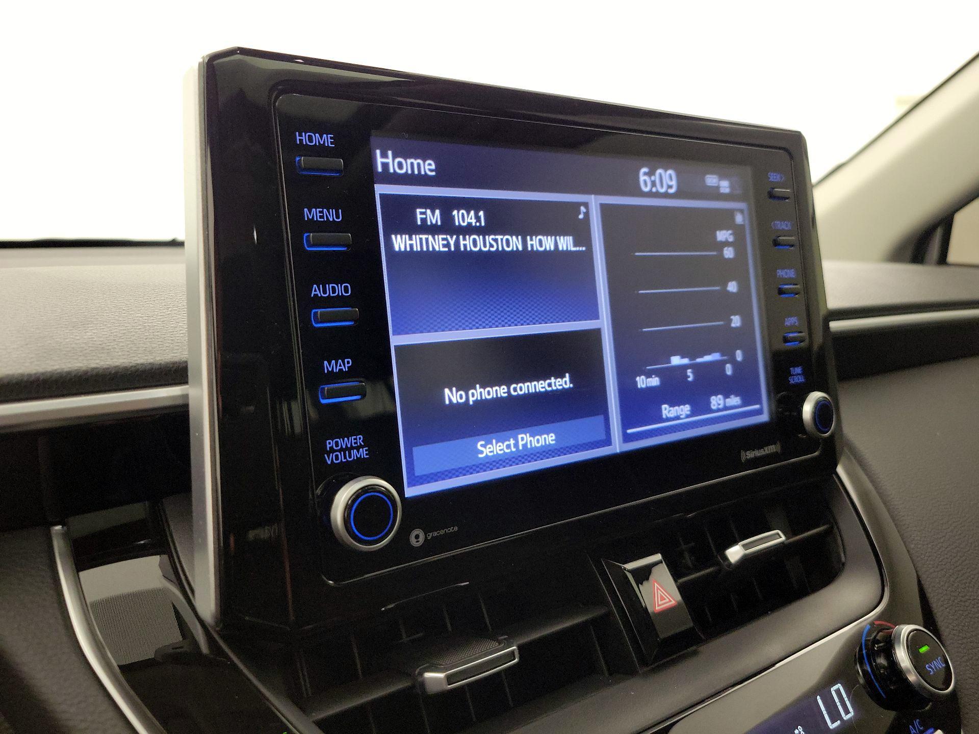 Thumbnail: 2022 Toyota Corolla Cross - 15