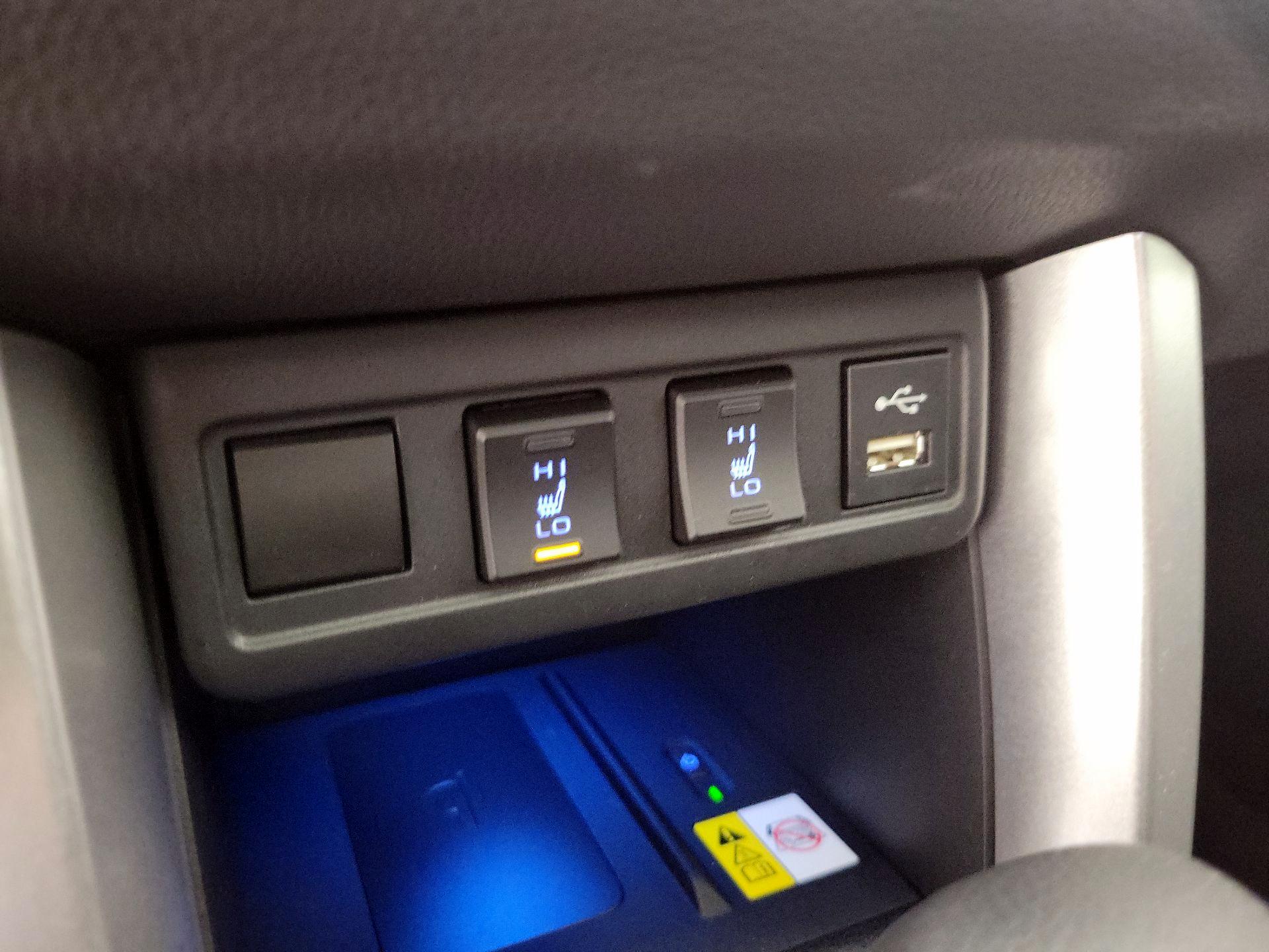 Thumbnail: 2022 Toyota Corolla Cross - 18