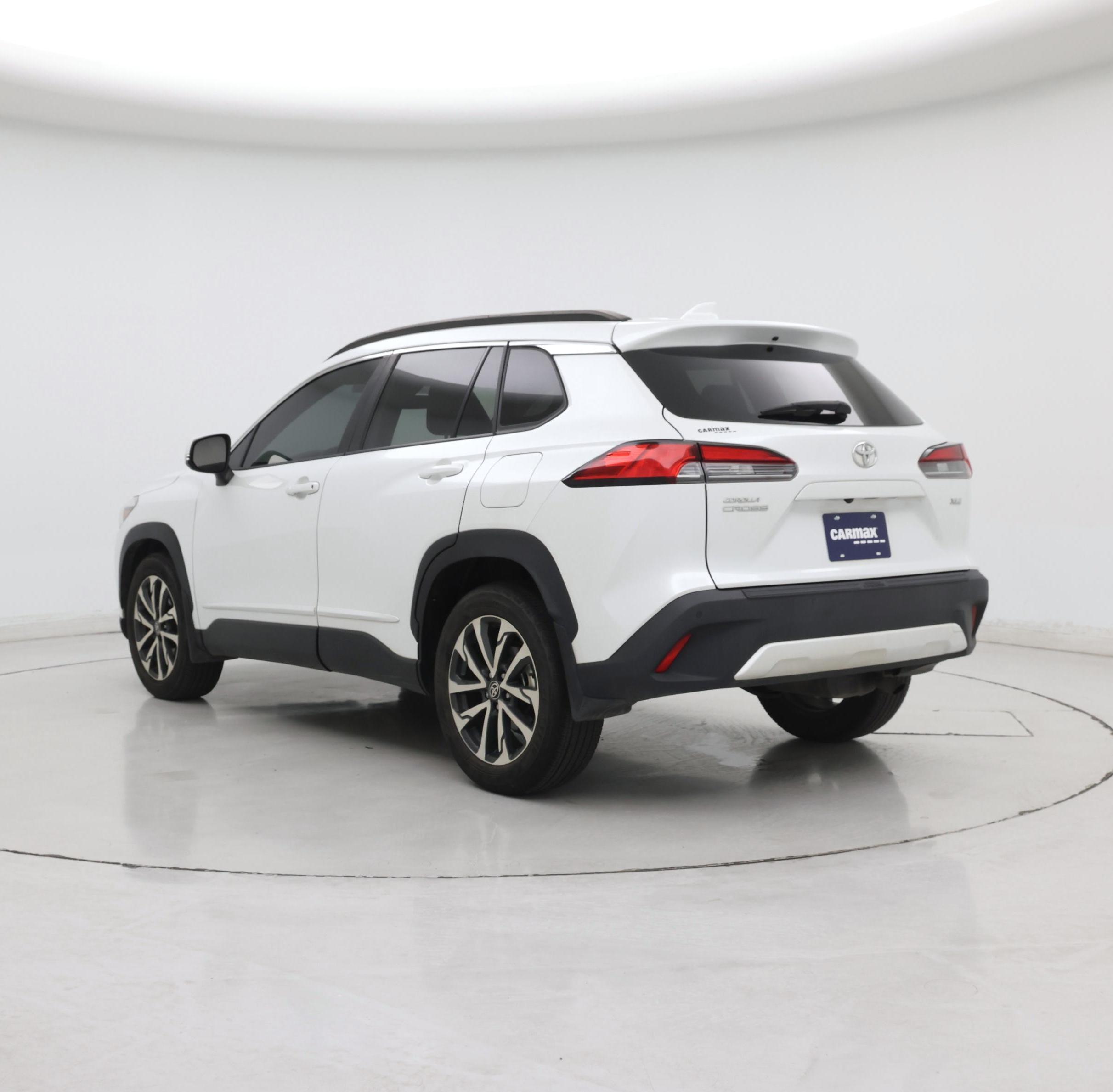 Thumbnail: 2022 Toyota Corolla Cross - 2