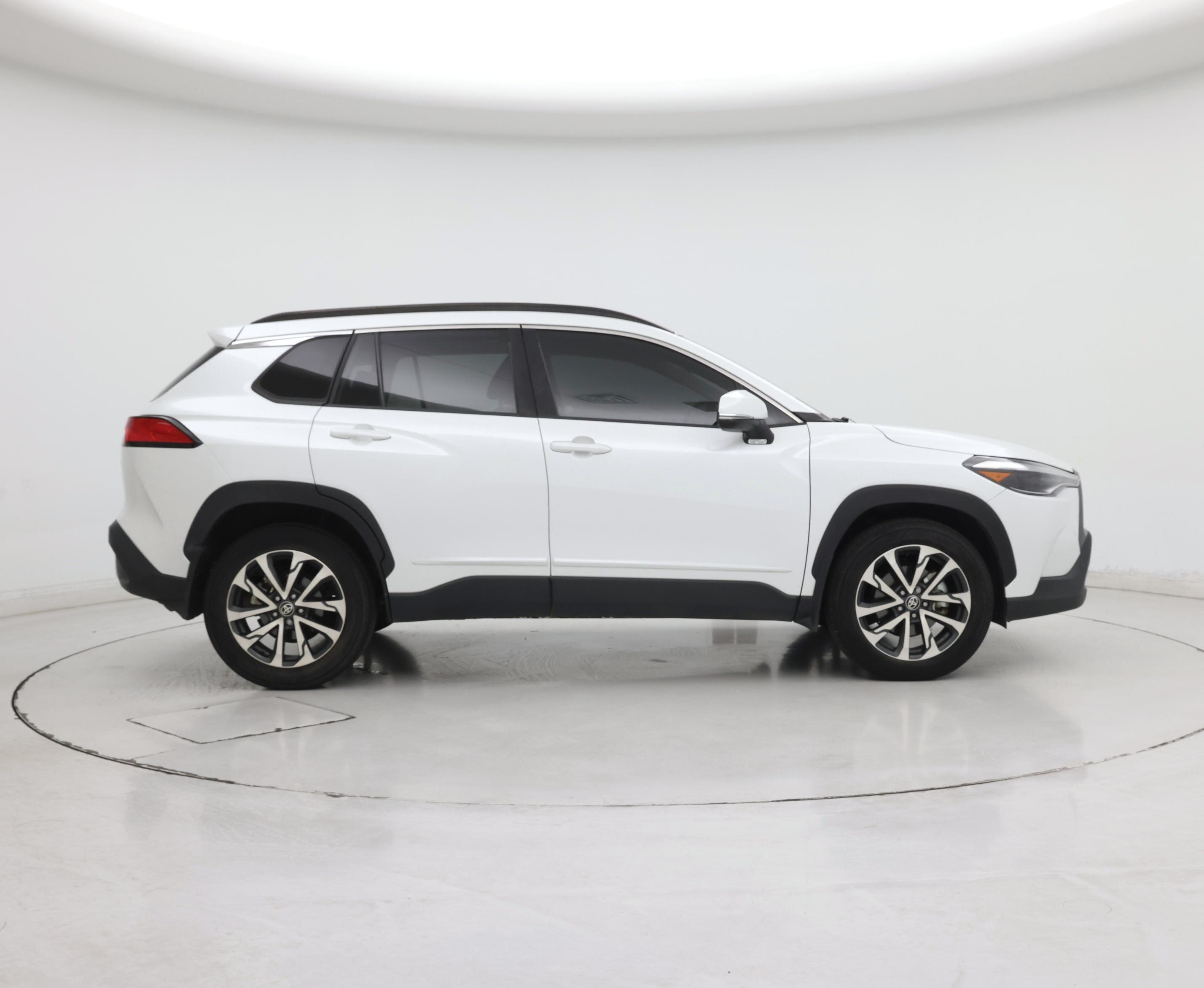 Thumbnail: 2022 Toyota Corolla Cross - 7