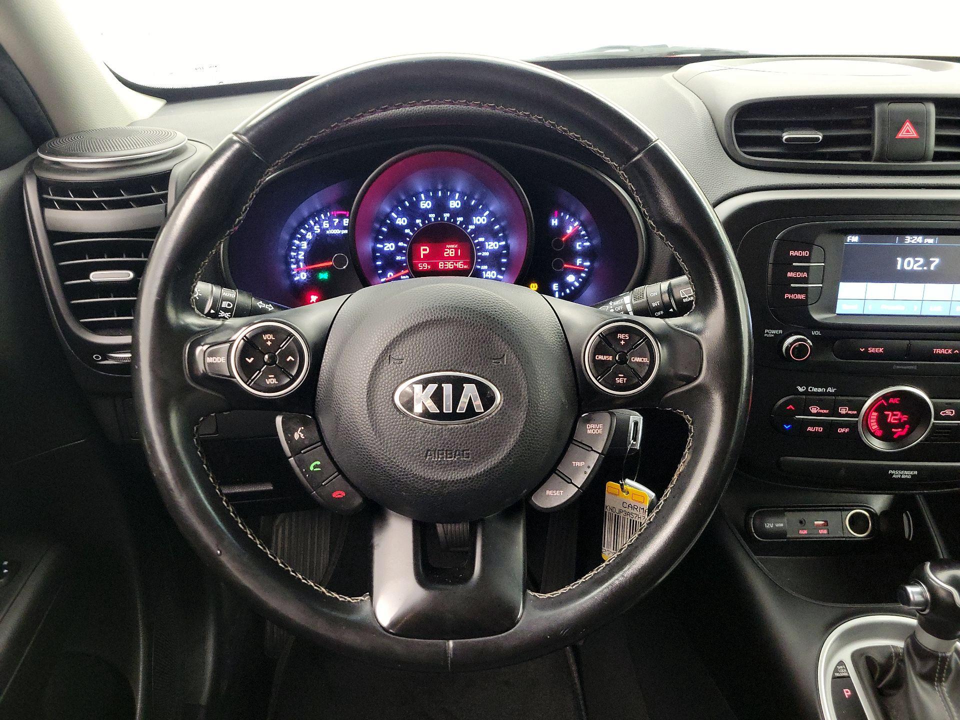 Thumbnail: 2017 Kia Soul - 10