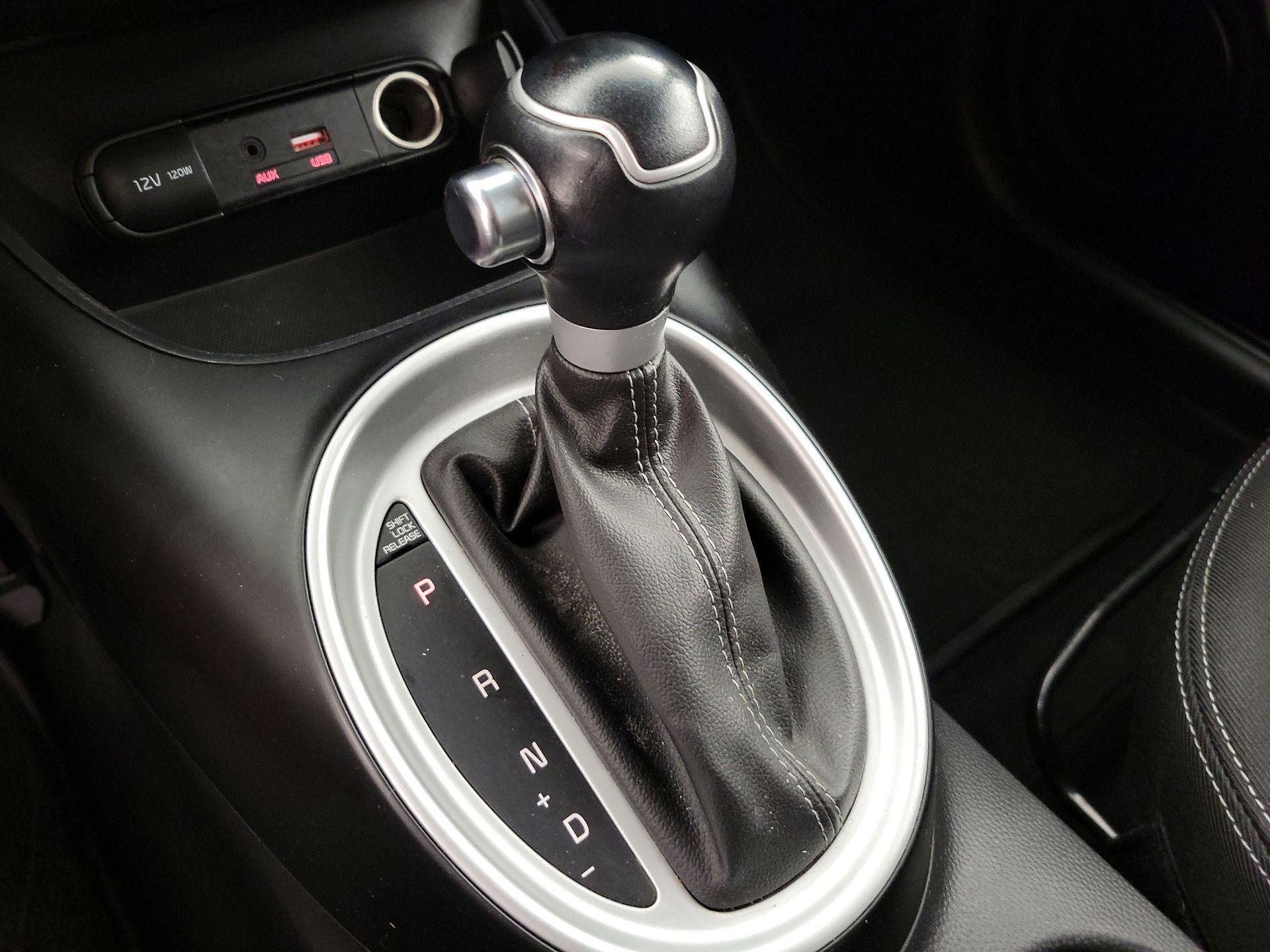 Thumbnail: 2017 Kia Soul - 17