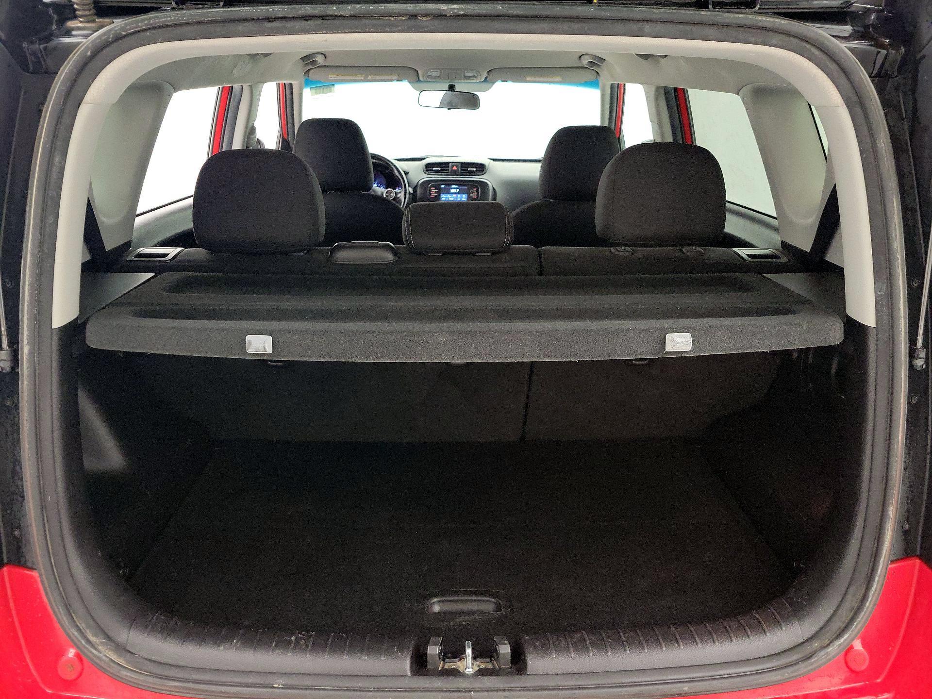 Thumbnail: 2017 Kia Soul - 20