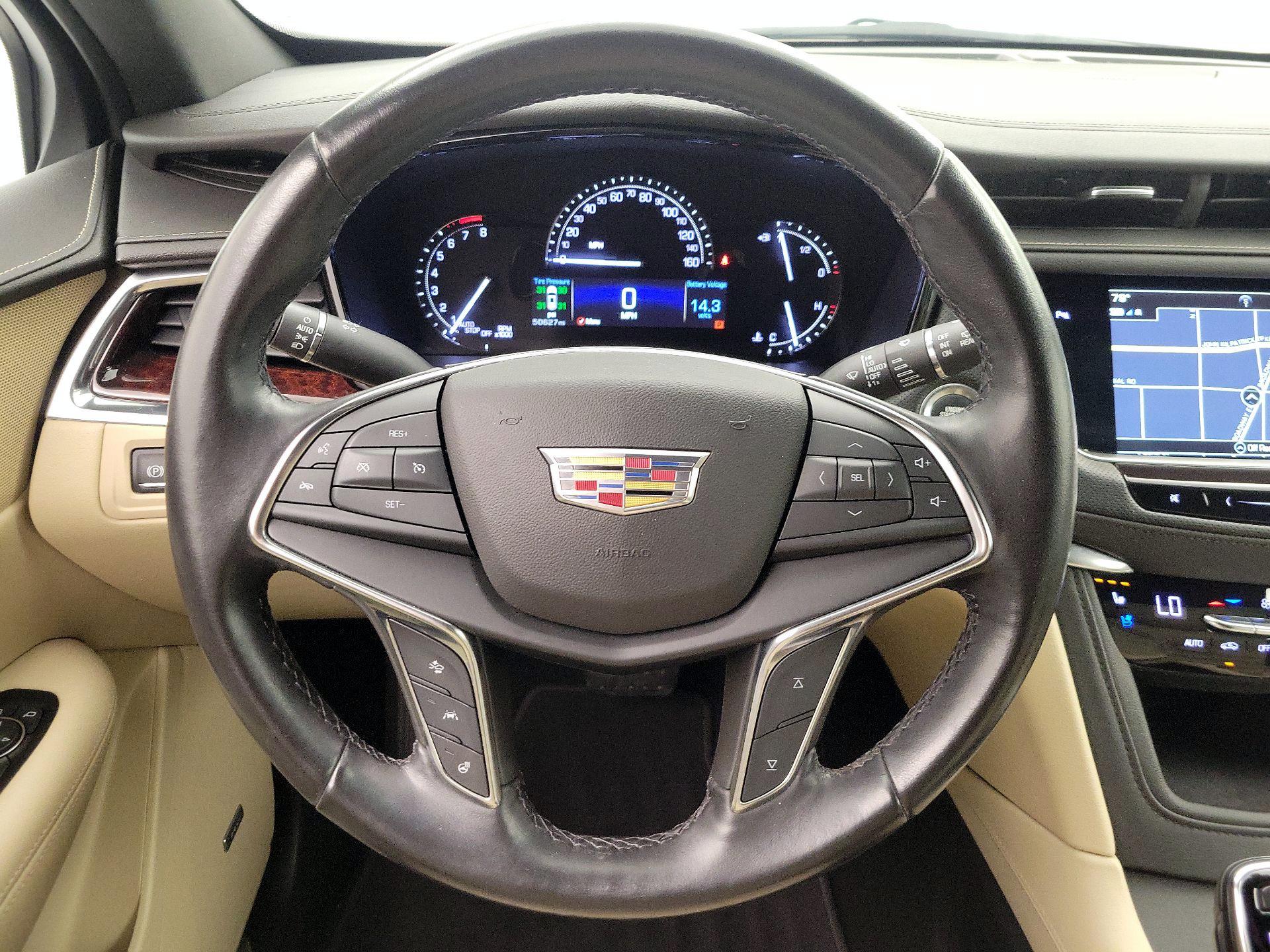 Thumbnail: 2019 Cadillac XT5 - 10