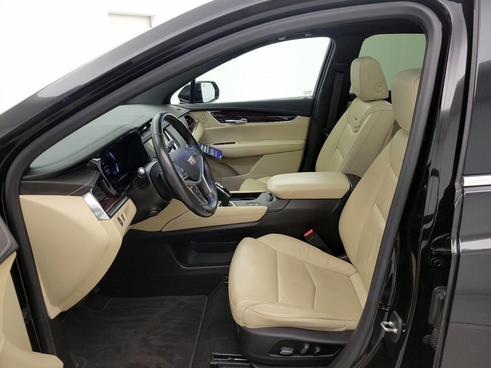 Thumbnail: 2019 Cadillac XT5 - 11