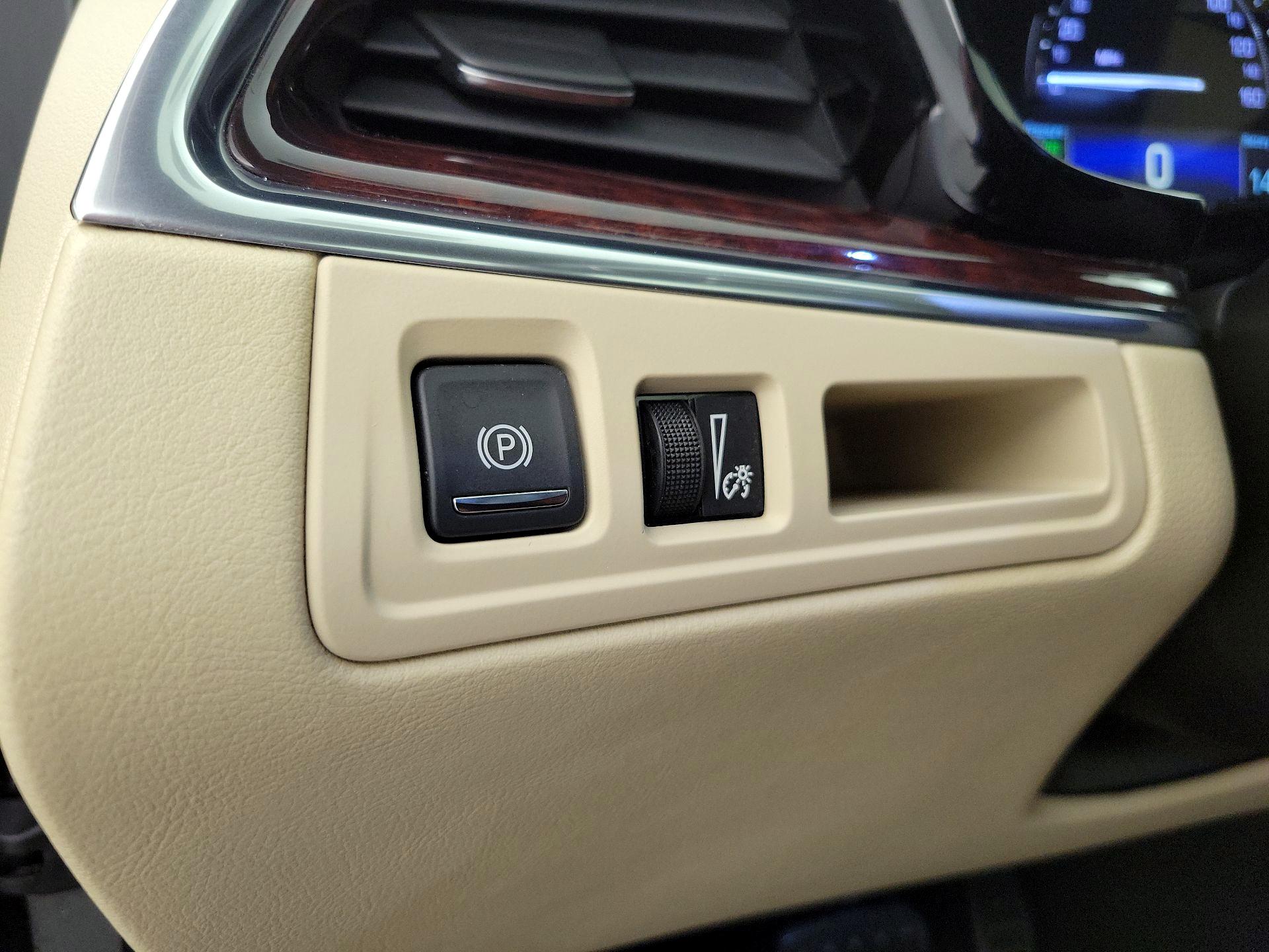 Thumbnail: 2019 Cadillac XT5 - 13