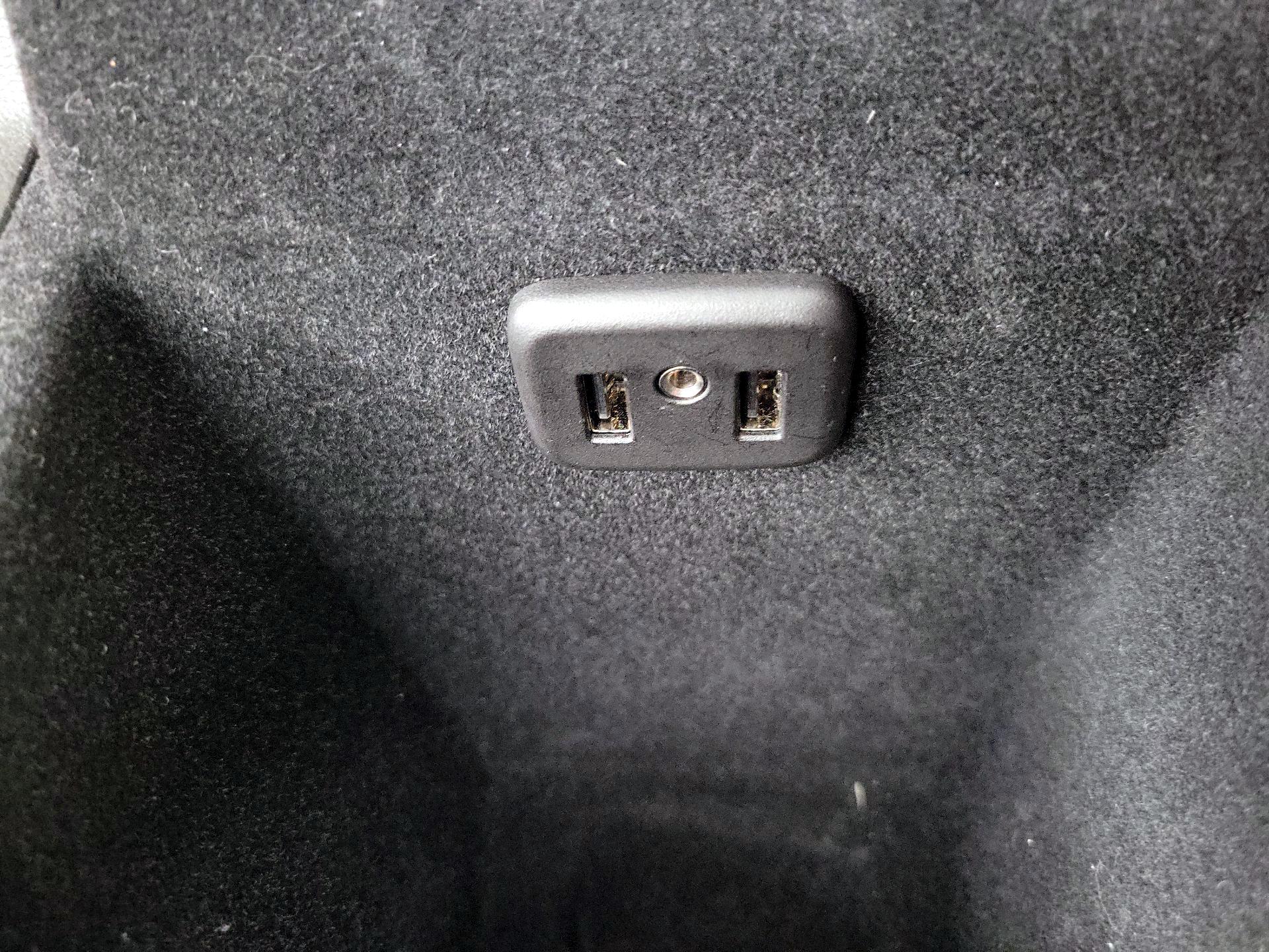 Thumbnail: 2019 Cadillac XT5 - 19