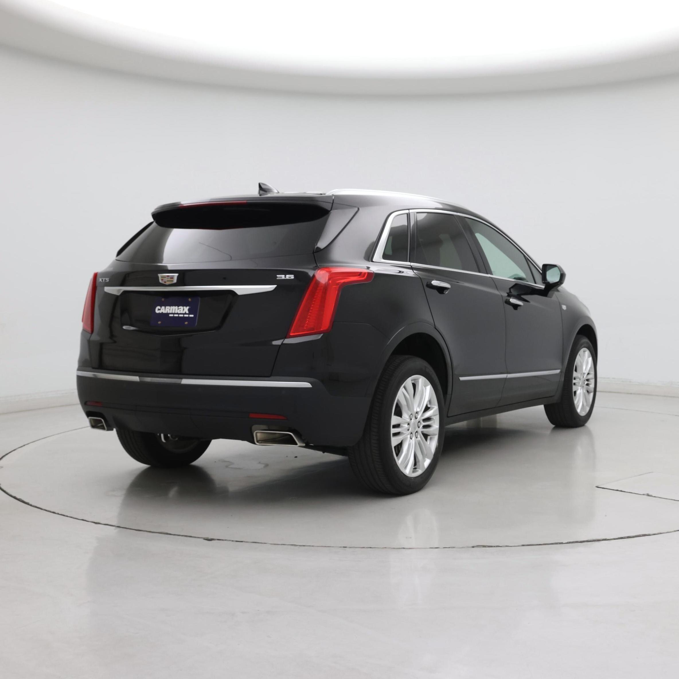 Thumbnail: 2019 Cadillac XT5 - 8