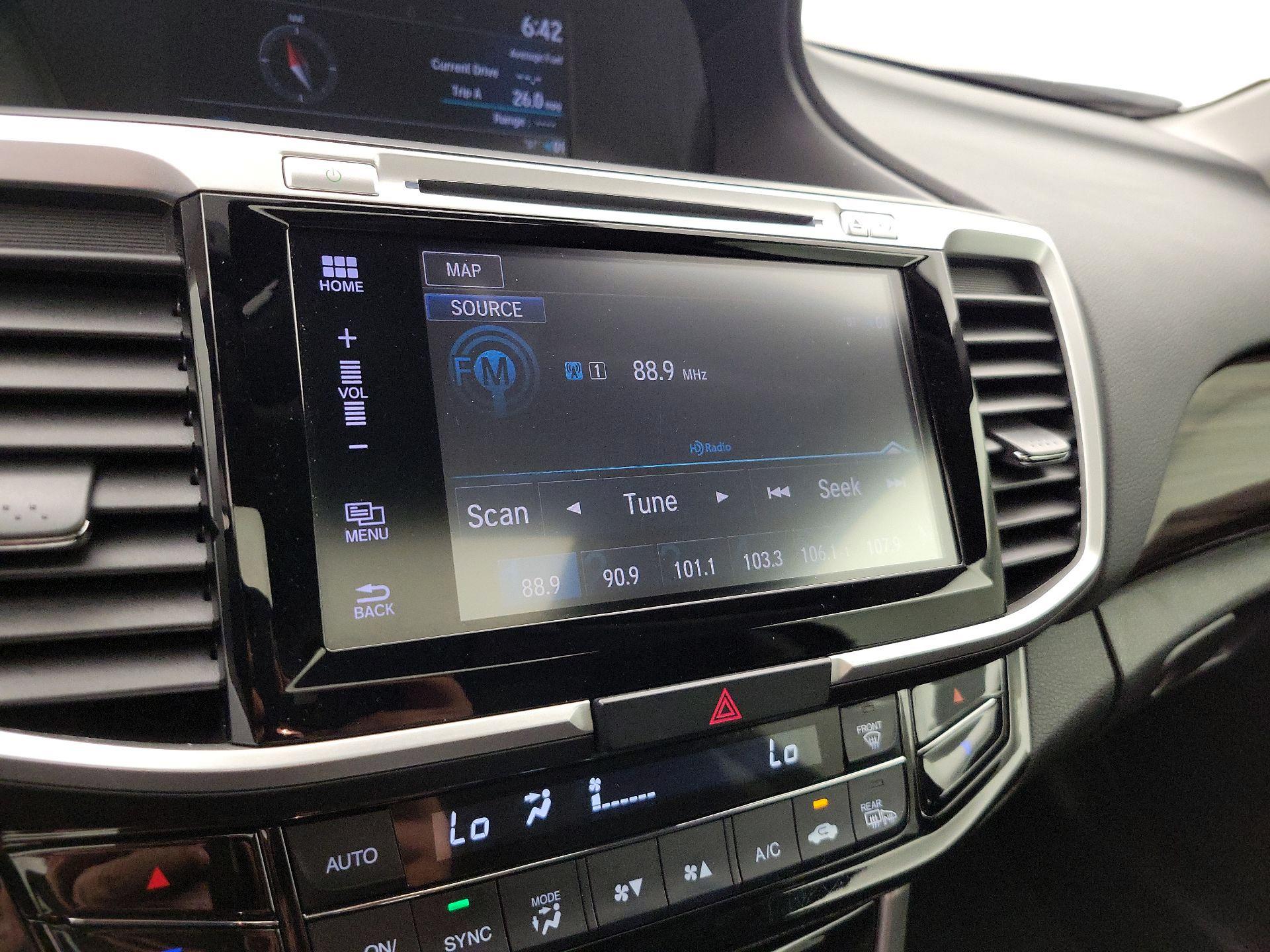 Thumbnail: 2017 Honda Accord - 15