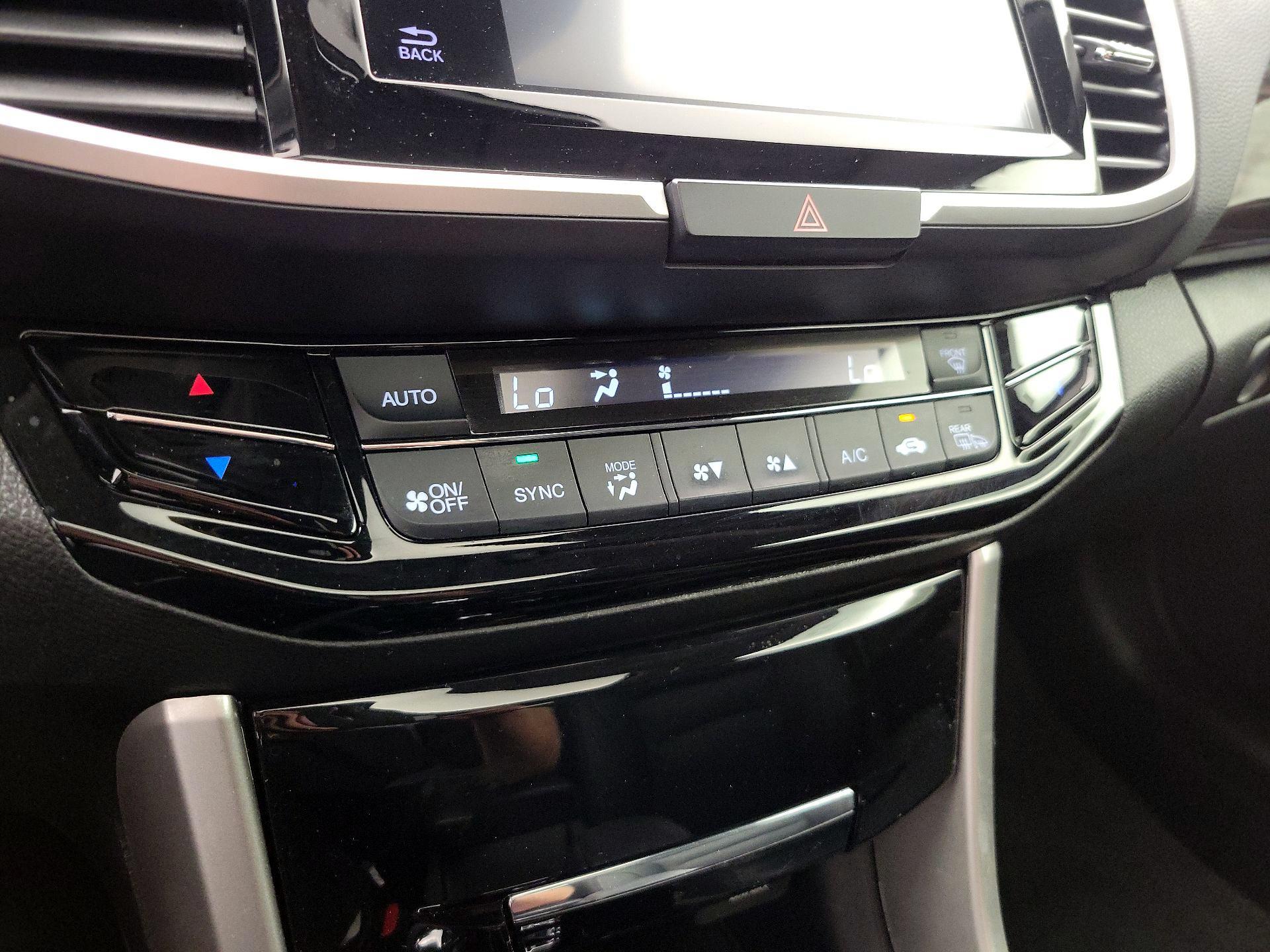 Thumbnail: 2017 Honda Accord - 16