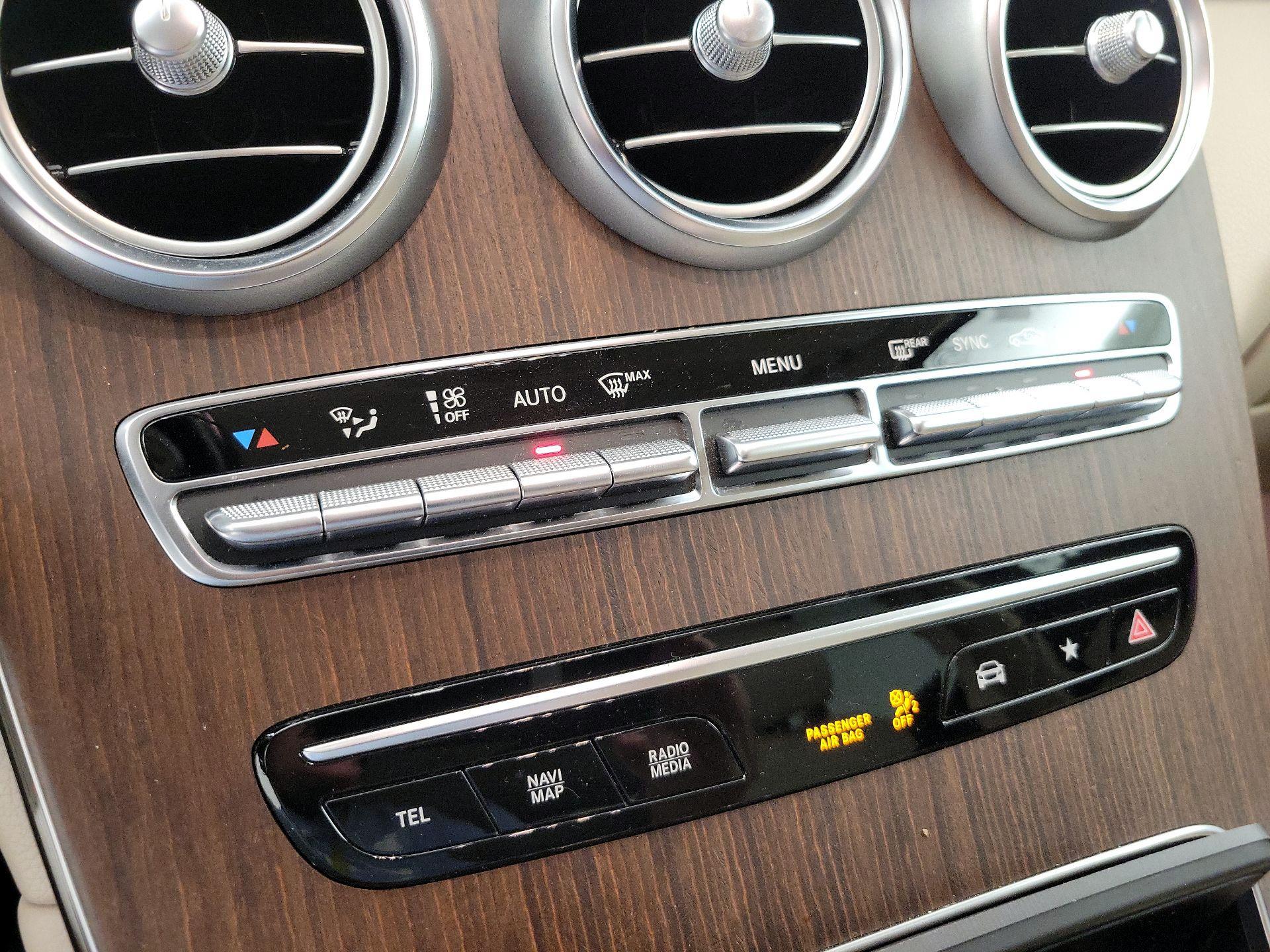 Thumbnail: 2021 Mercedes-Benz GLC - 16