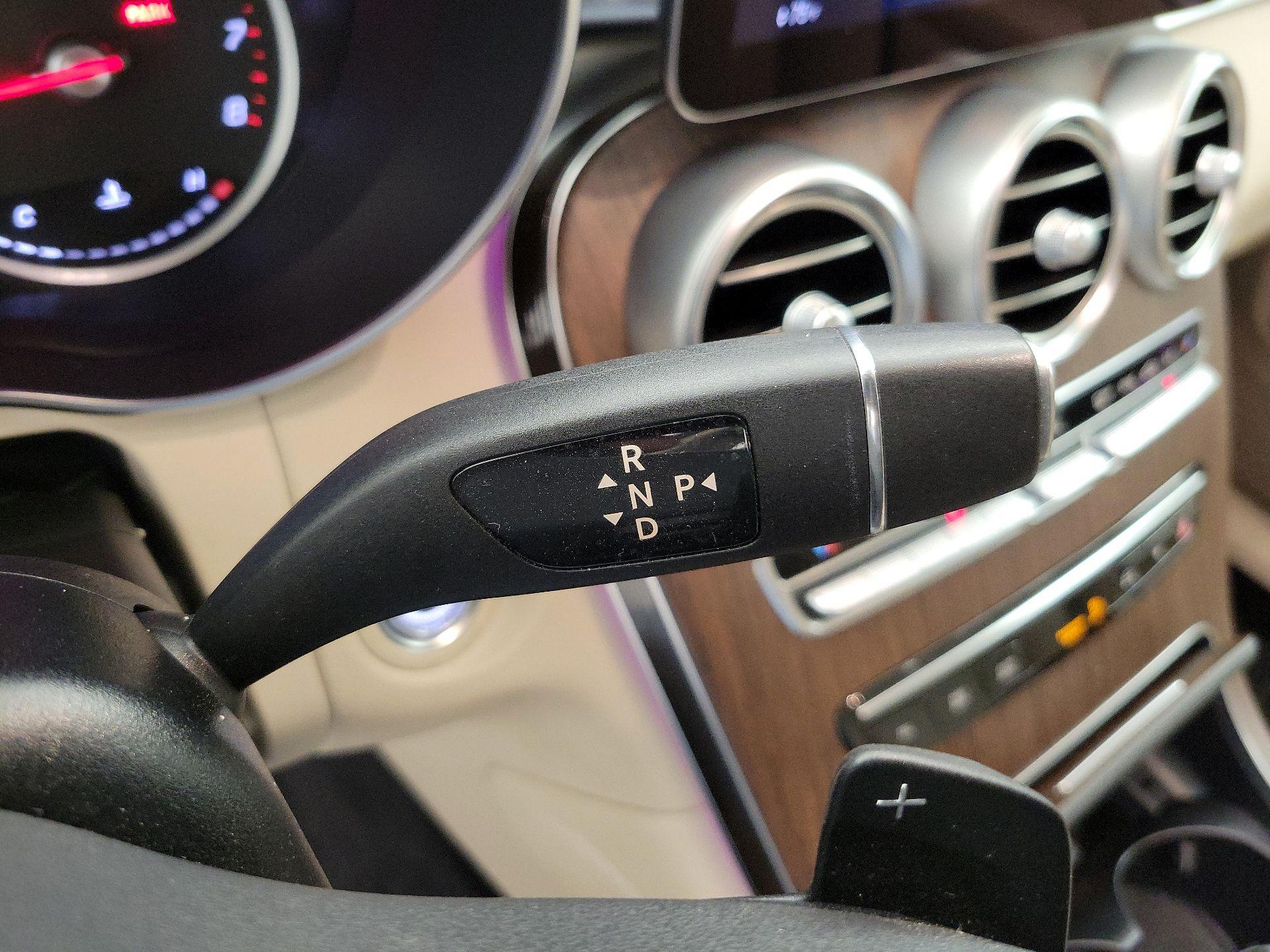 Thumbnail: 2021 Mercedes-Benz GLC - 17