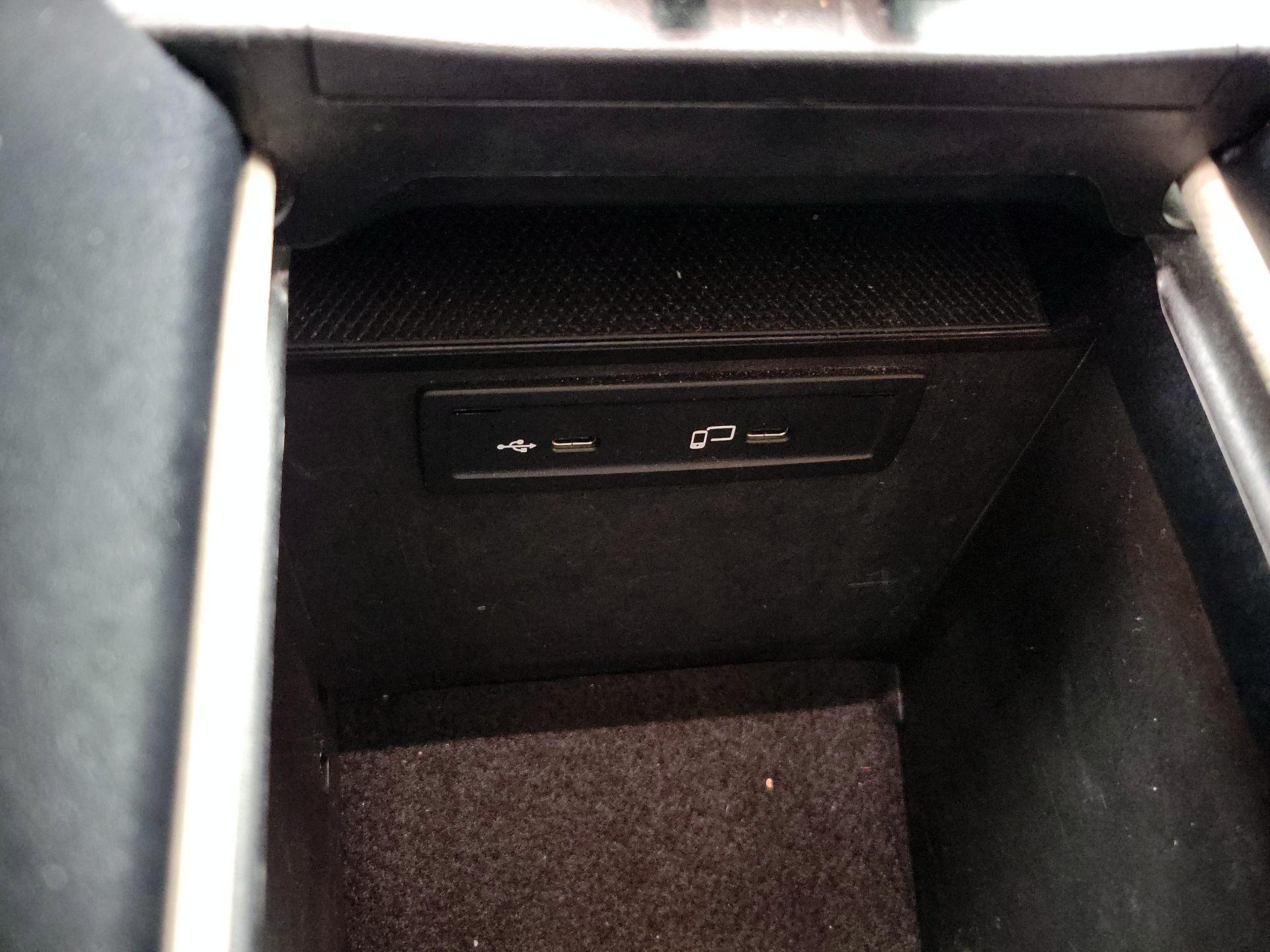 Thumbnail: 2021 Mercedes-Benz GLC - 18