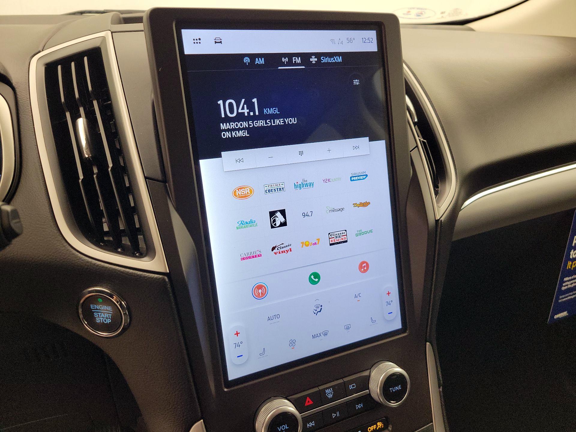 Thumbnail: 2021 Ford Edge - 15