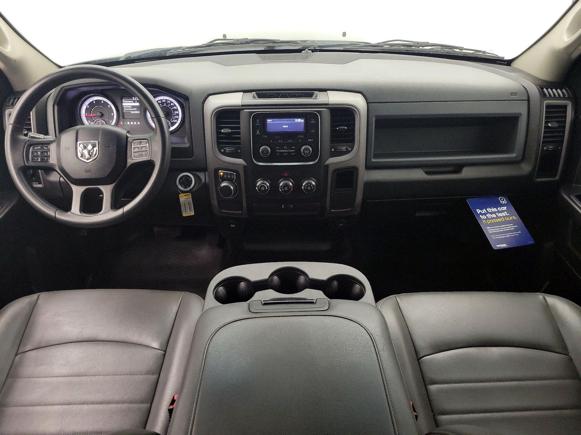 Thumbnail: 2020 RAM 1500 Classic - 9