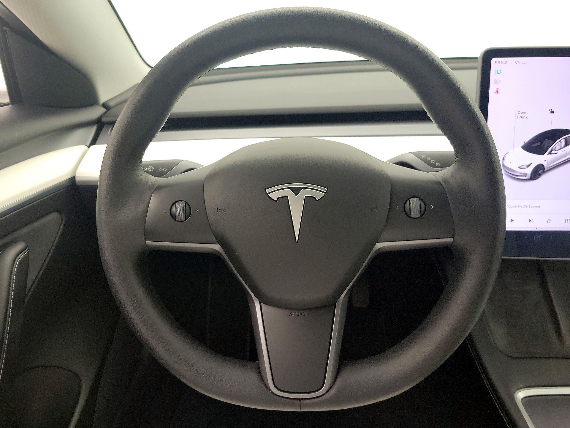 Thumbnail: 2021 Tesla Model 3 - 10