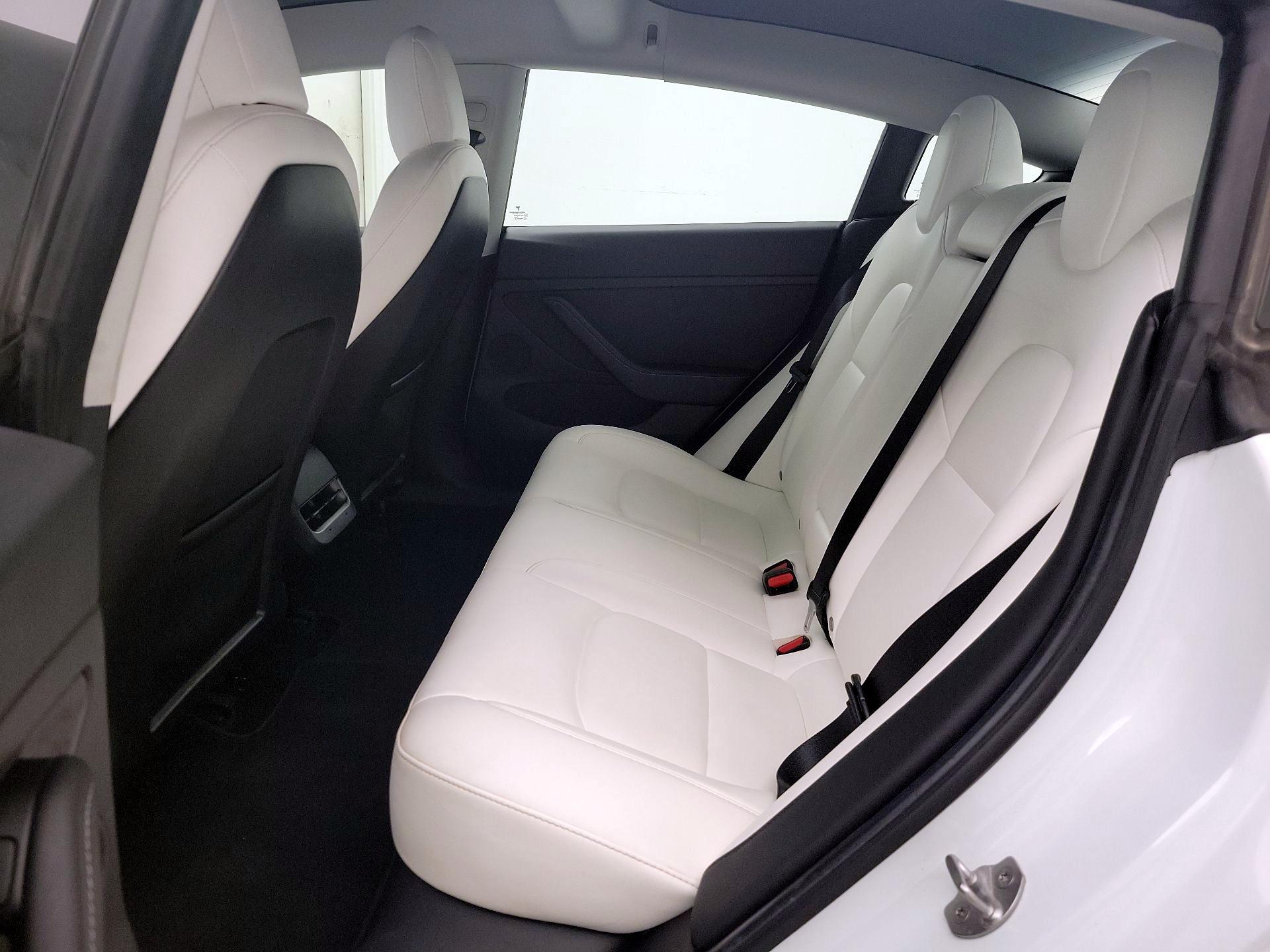 Thumbnail: 2021 Tesla Model 3 - 20