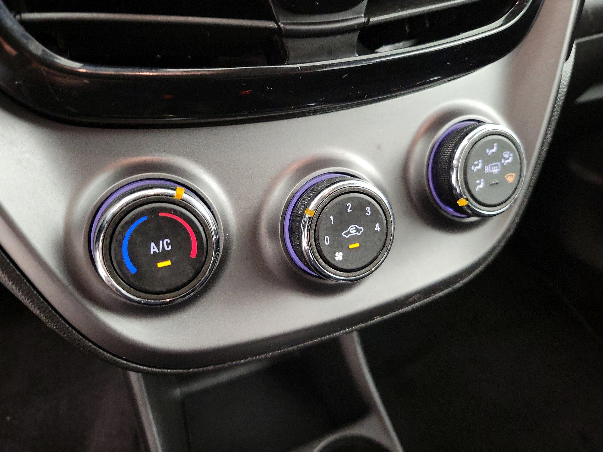 Thumbnail: 2019 Chevrolet Spark - 16