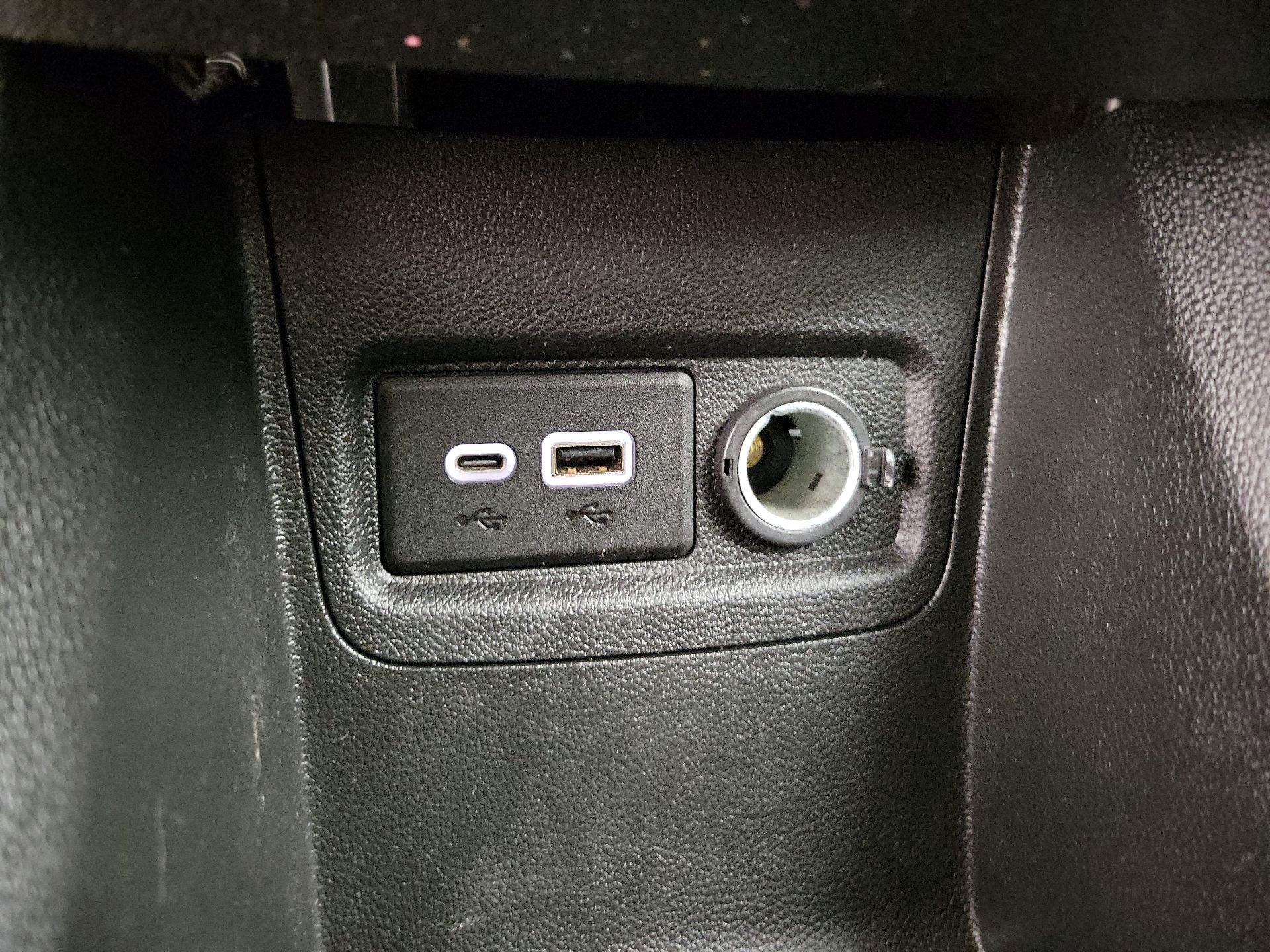 Thumbnail: 2019 Chevrolet Spark - 18