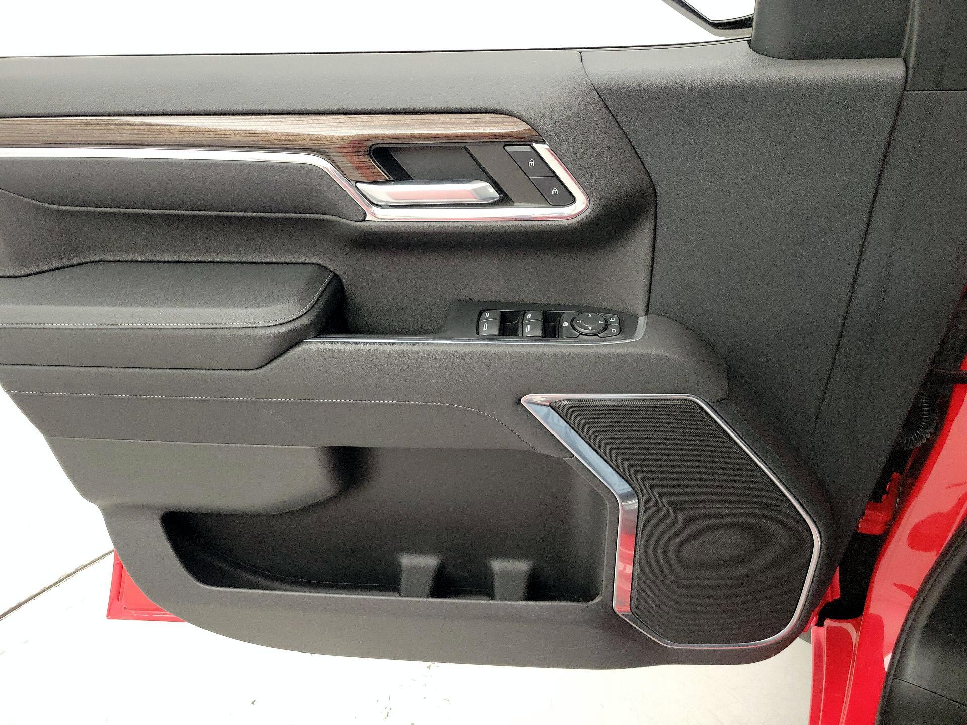 Thumbnail: 2023 Chevrolet Silverado 1500 - 12