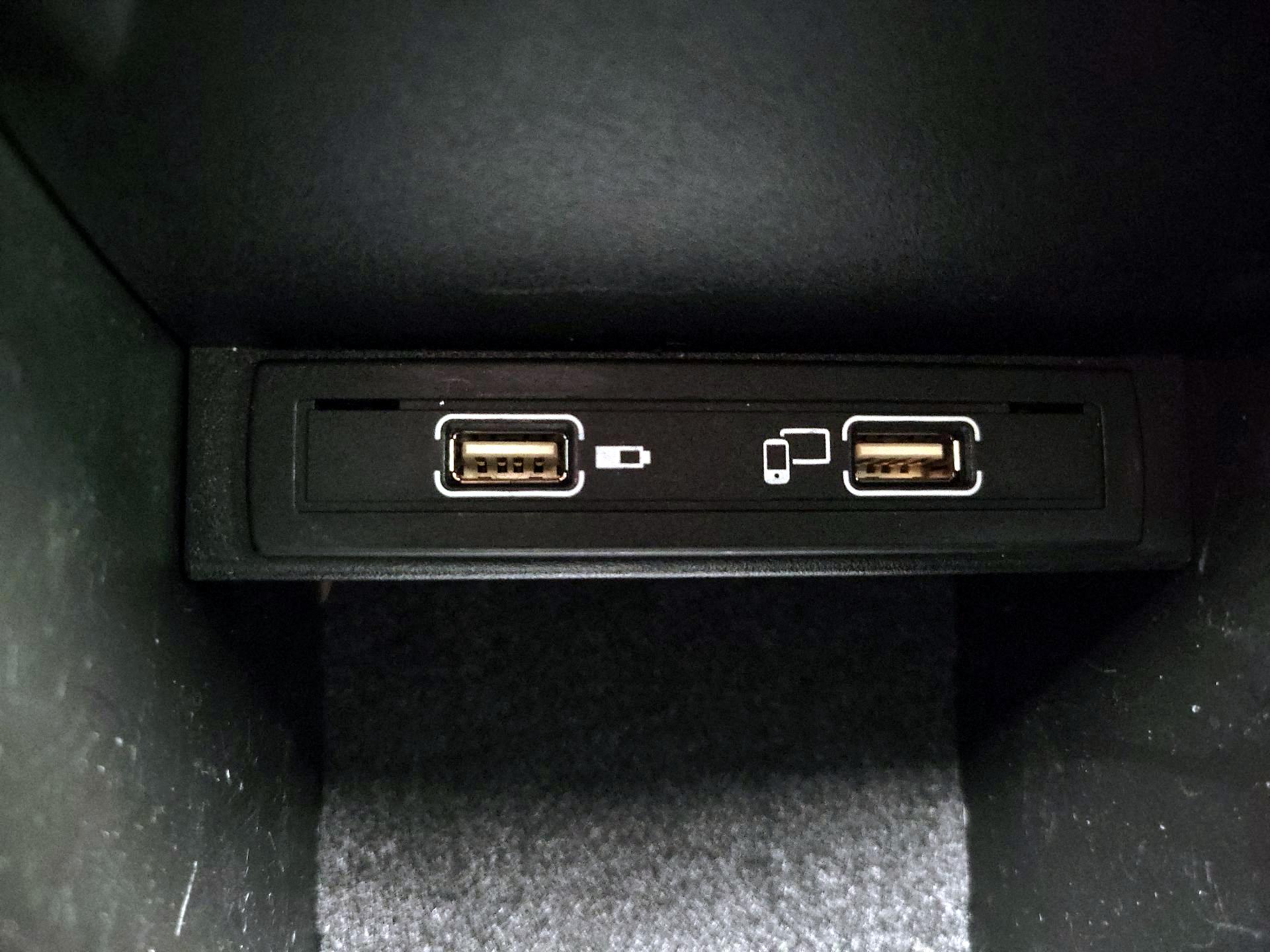 Thumbnail: 2019 Mercedes-Benz CLA - 18