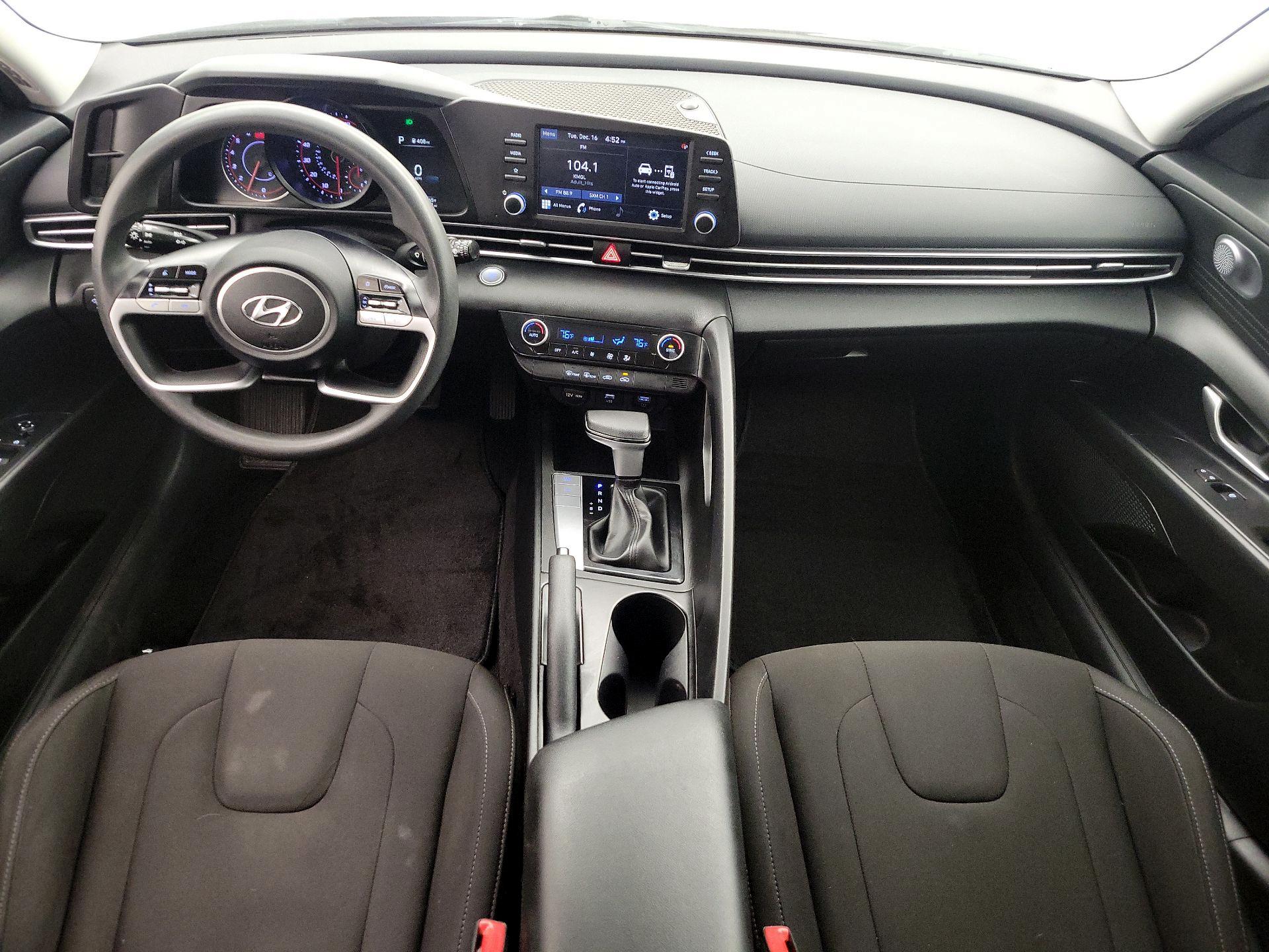 Thumbnail: 2023 Hyundai Elantra - 9