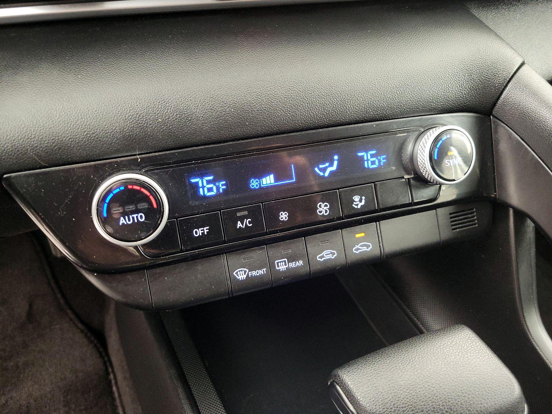 Thumbnail: 2023 Hyundai Elantra - 16