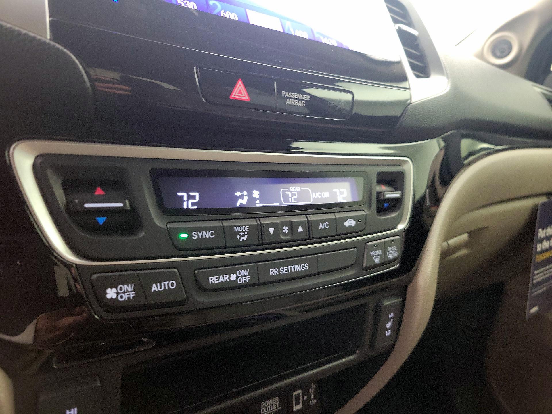 Thumbnail: 2018 Honda Ridgeline - 16